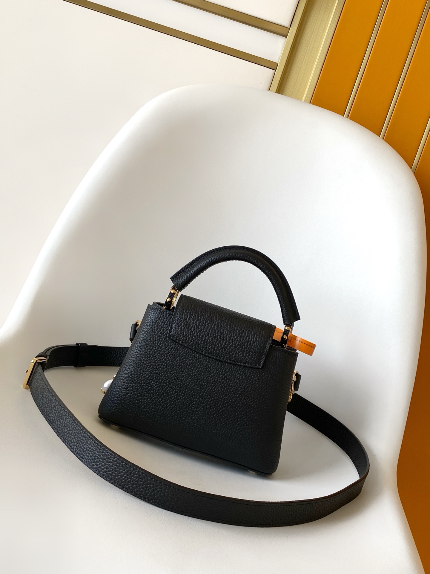 Louis Vuitton Capucines Mini