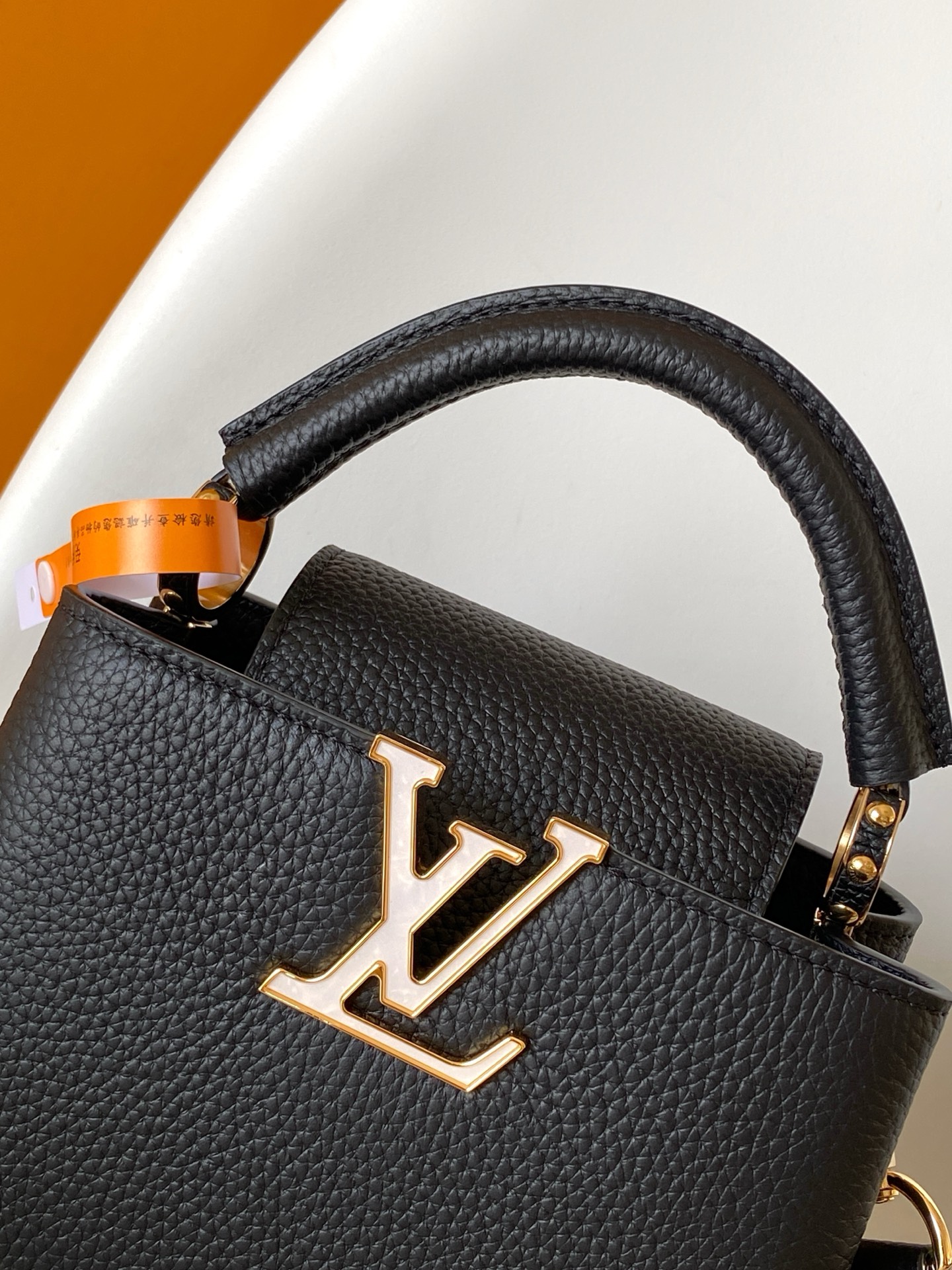 Louis Vuitton Capucines Mini