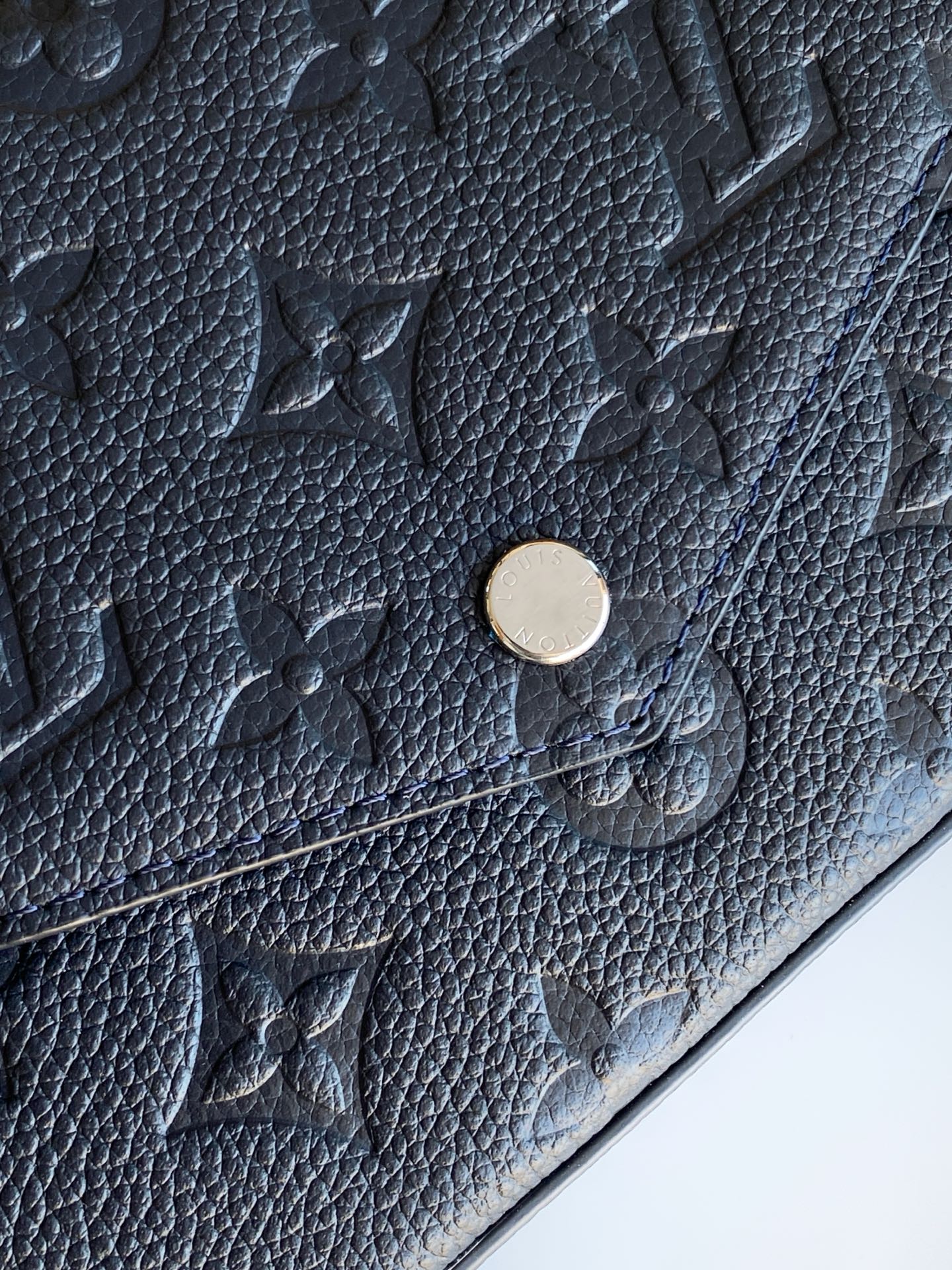 Louis Vuitton Monogram Chain Flap Bag