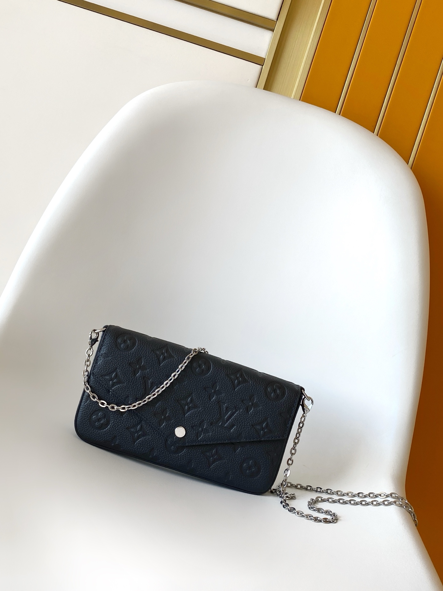 Louis Vuitton Monogram Chain Flap Bag