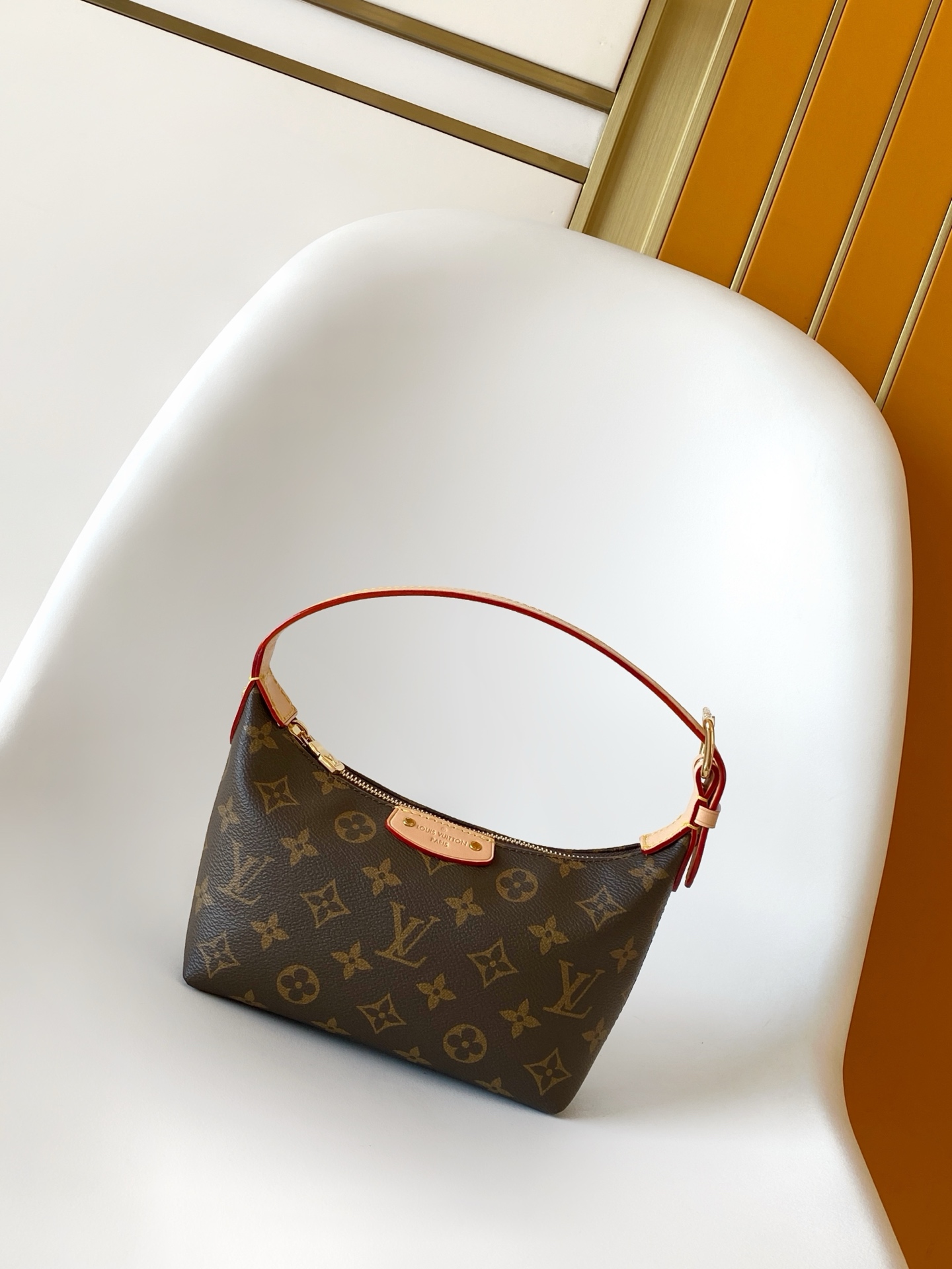 Louis Vuitton Monogram Shoulder Bag
