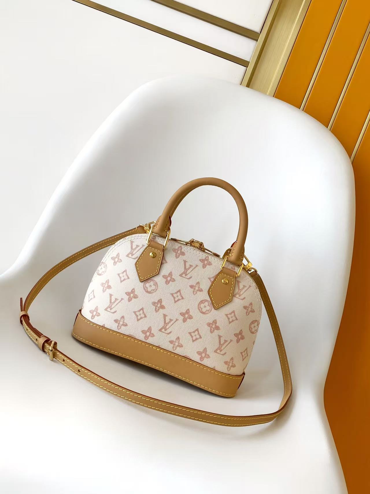 Louis Vuitton M27525米色 M28272玫红