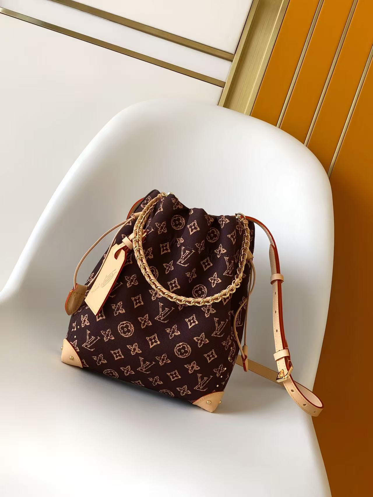 Louis Vuitton M13324黄花 M13484全皮 M28103 动态变码 2025 Cruise 早春系列重绎 Noé 手袋