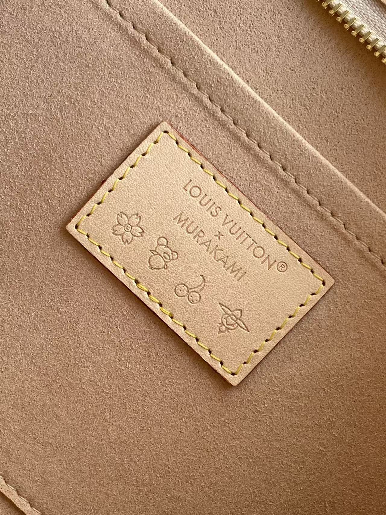 Louis Vuitton M27578 为庆贺路易威登Monogram图案诞生130周年