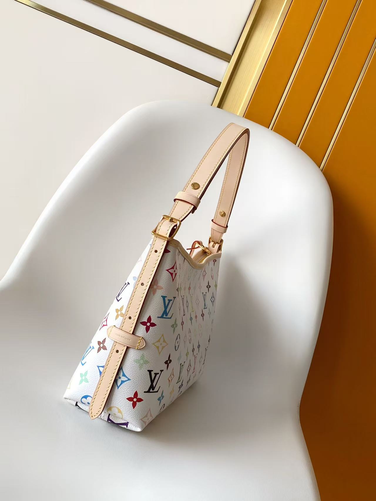 Louis Vuitton M27578 为庆贺路易威登Monogram图案诞生130周年