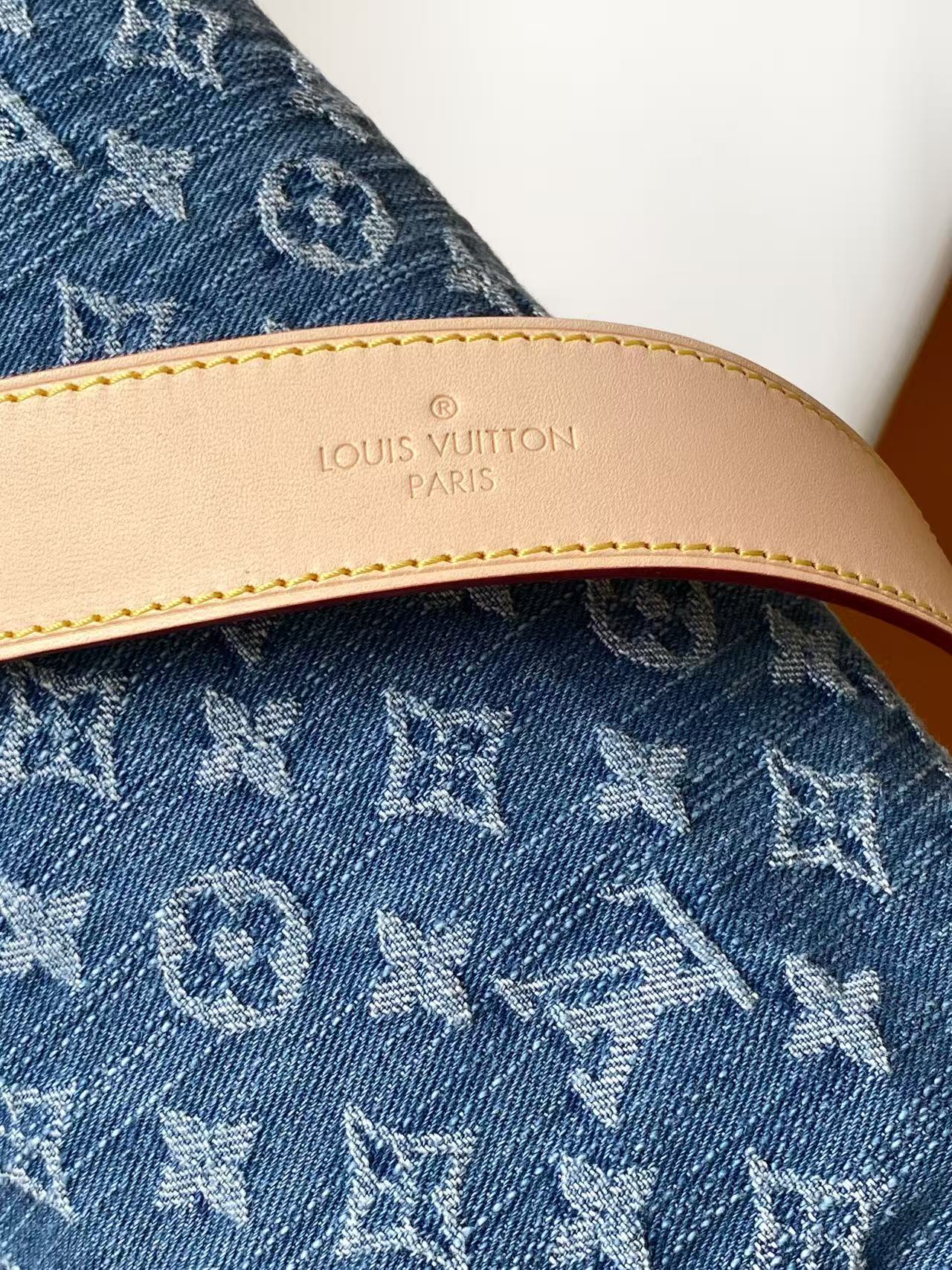Louis Vuitton M28287蓝色 M27623绿色