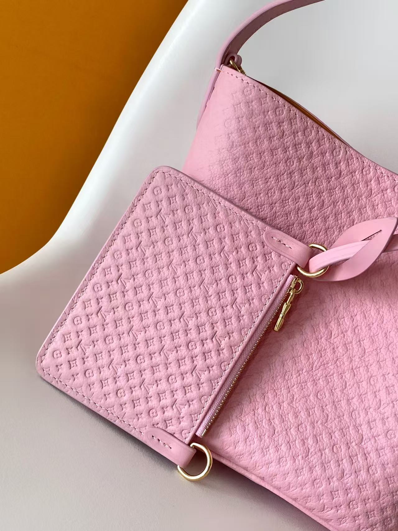 LOUIS VUITTON Light Bliss All In BB
