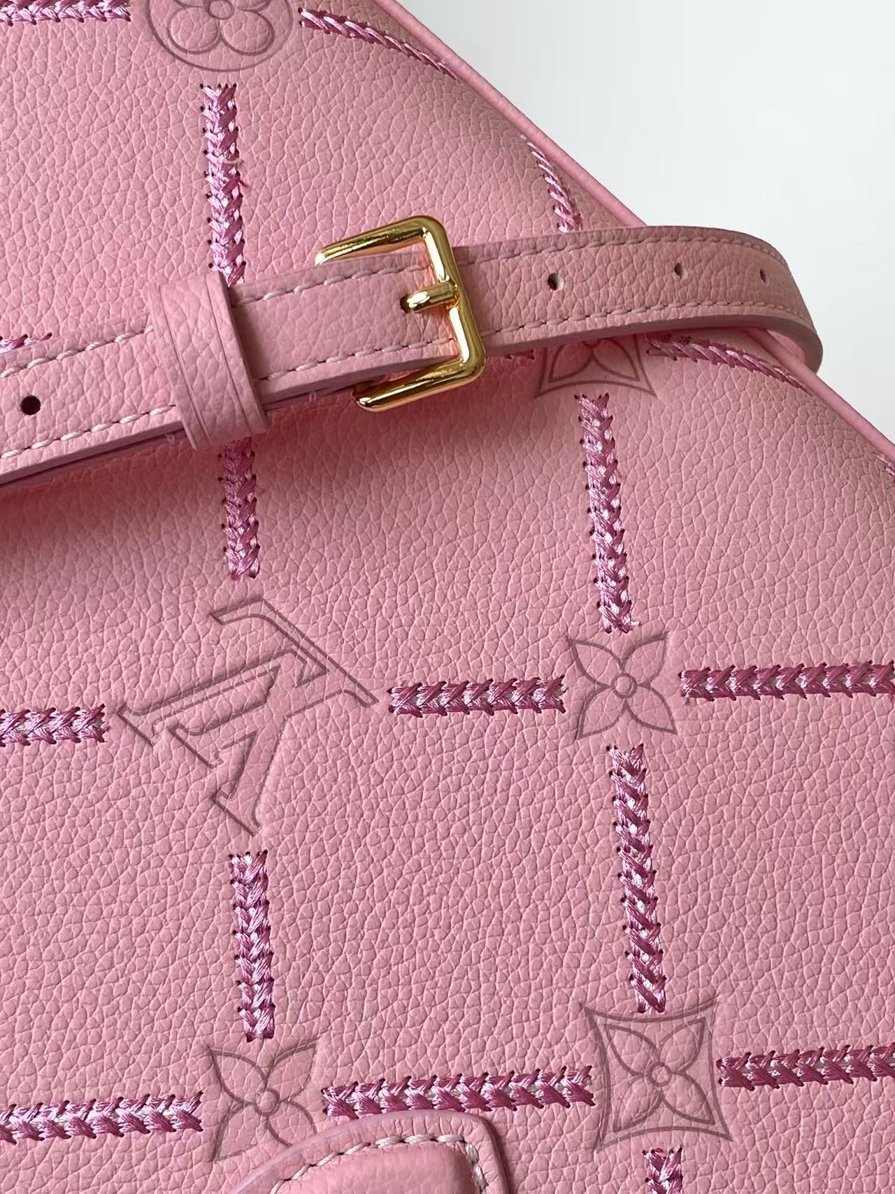 LOUIS VUITTON Light Bliss OnTheGo PM