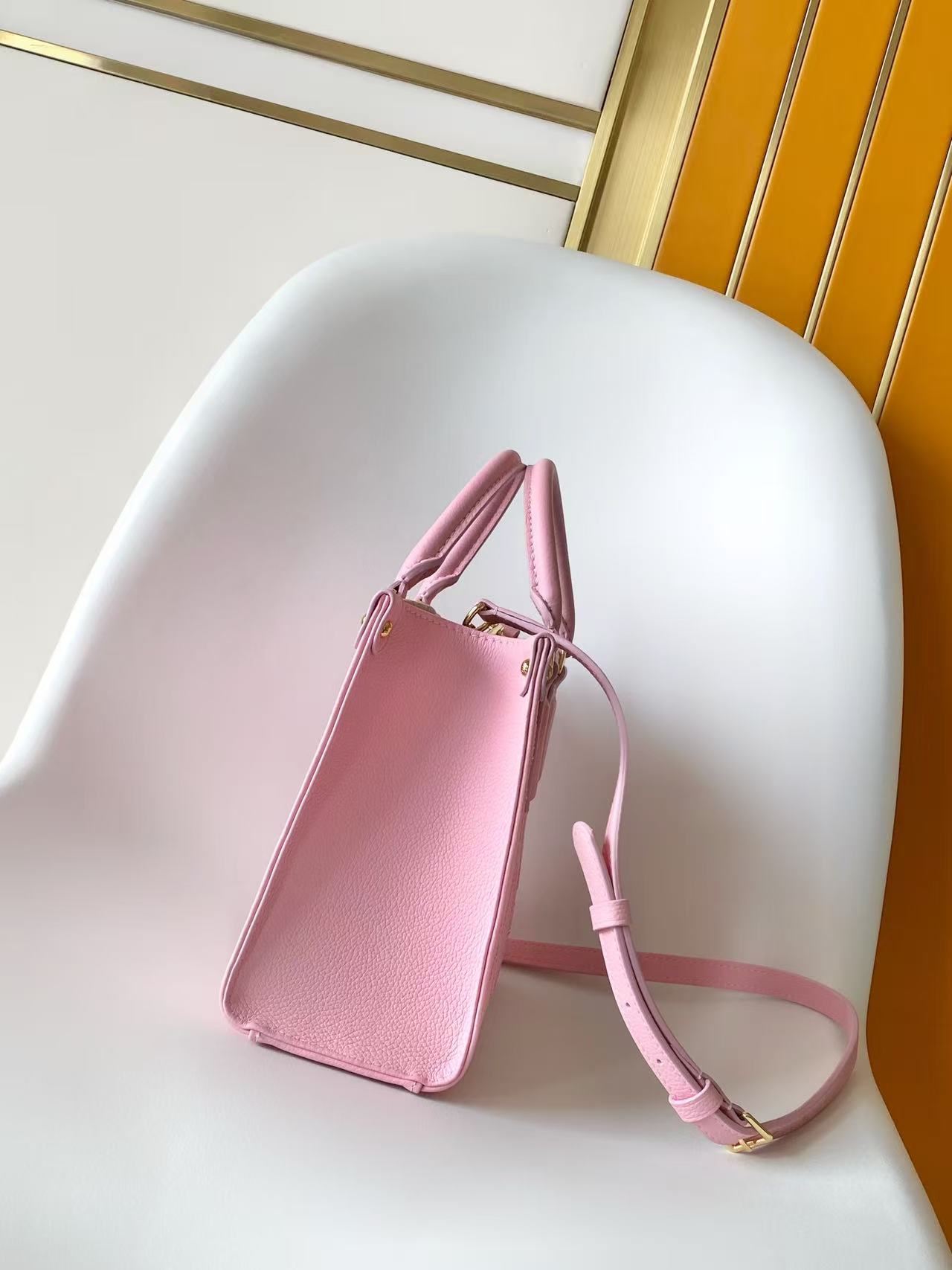 LOUIS VUITTON Light Bliss OnTheGo PM