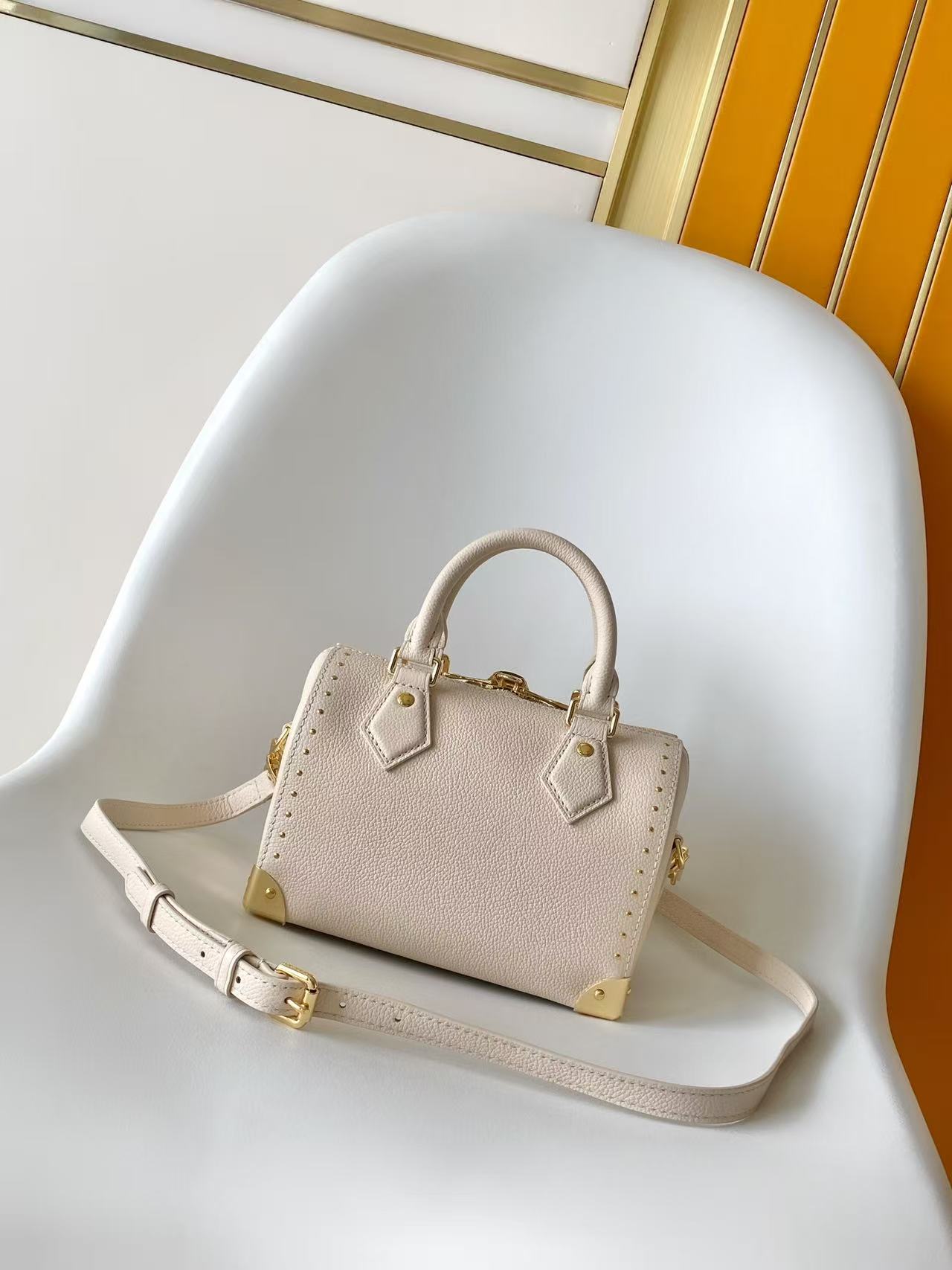 LOUIS VUITTON Almond Speedy Trunk Twenty
