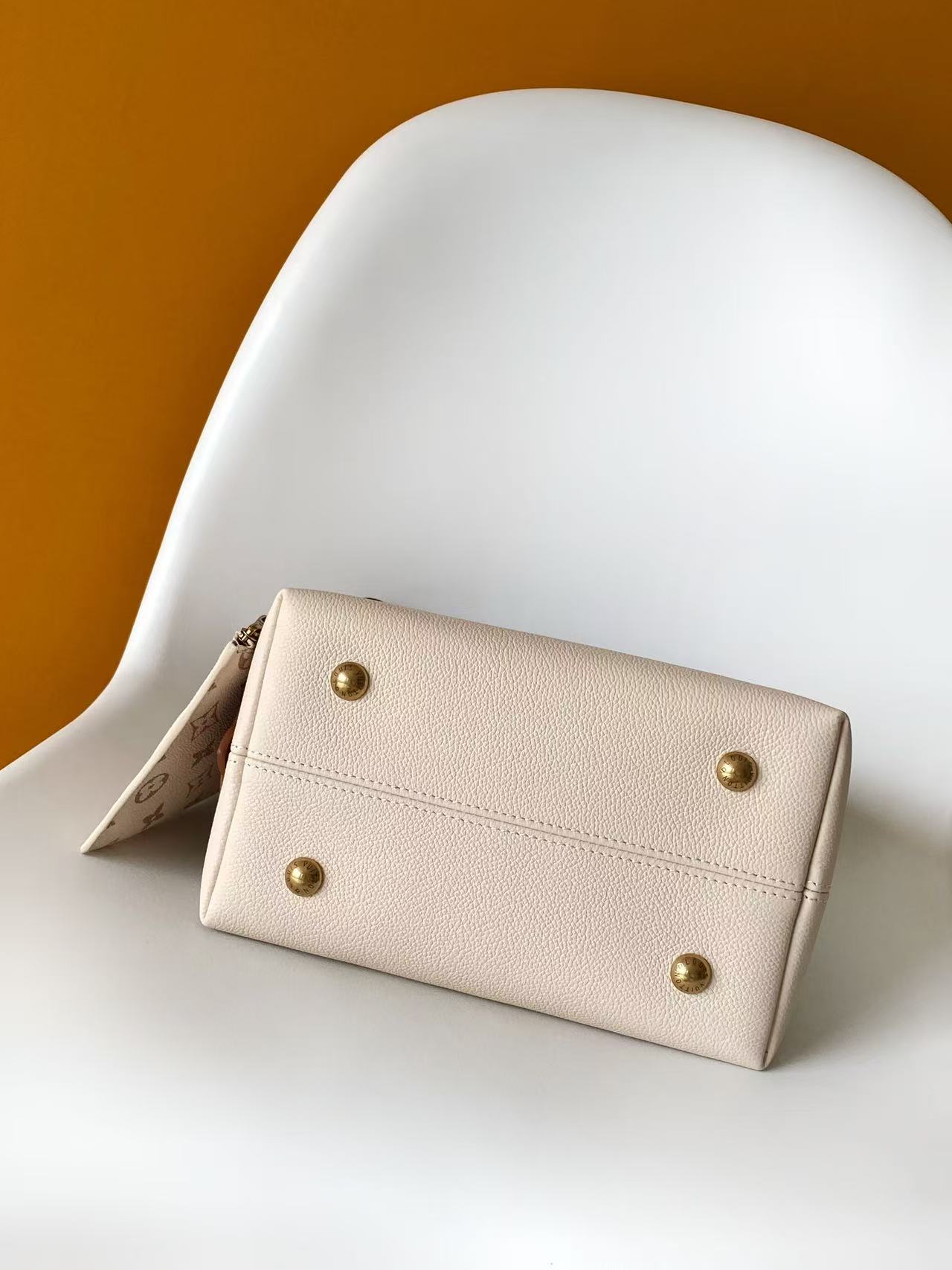 LV Low Key Hobo shoulder monogram pouch bag