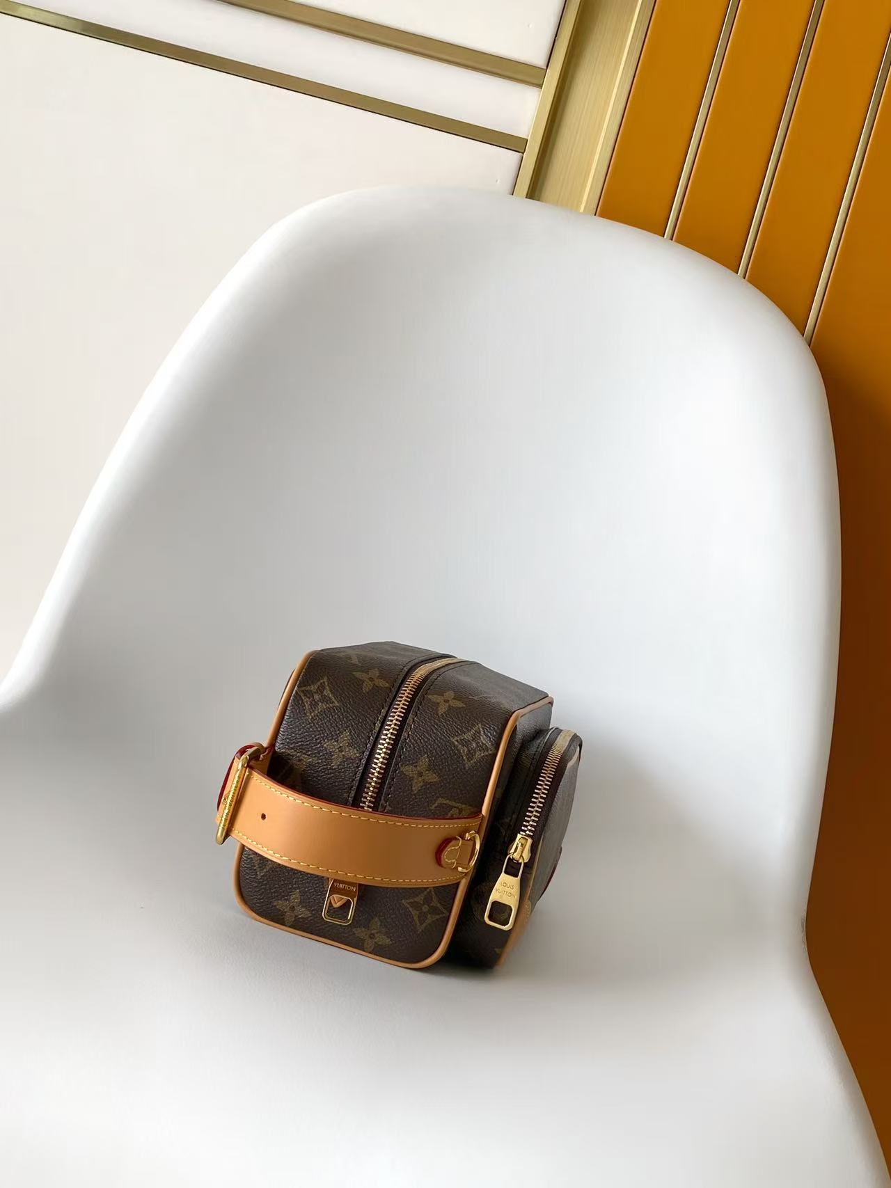 LV Pochette Marly Bandoulière Classic Monogram BAG