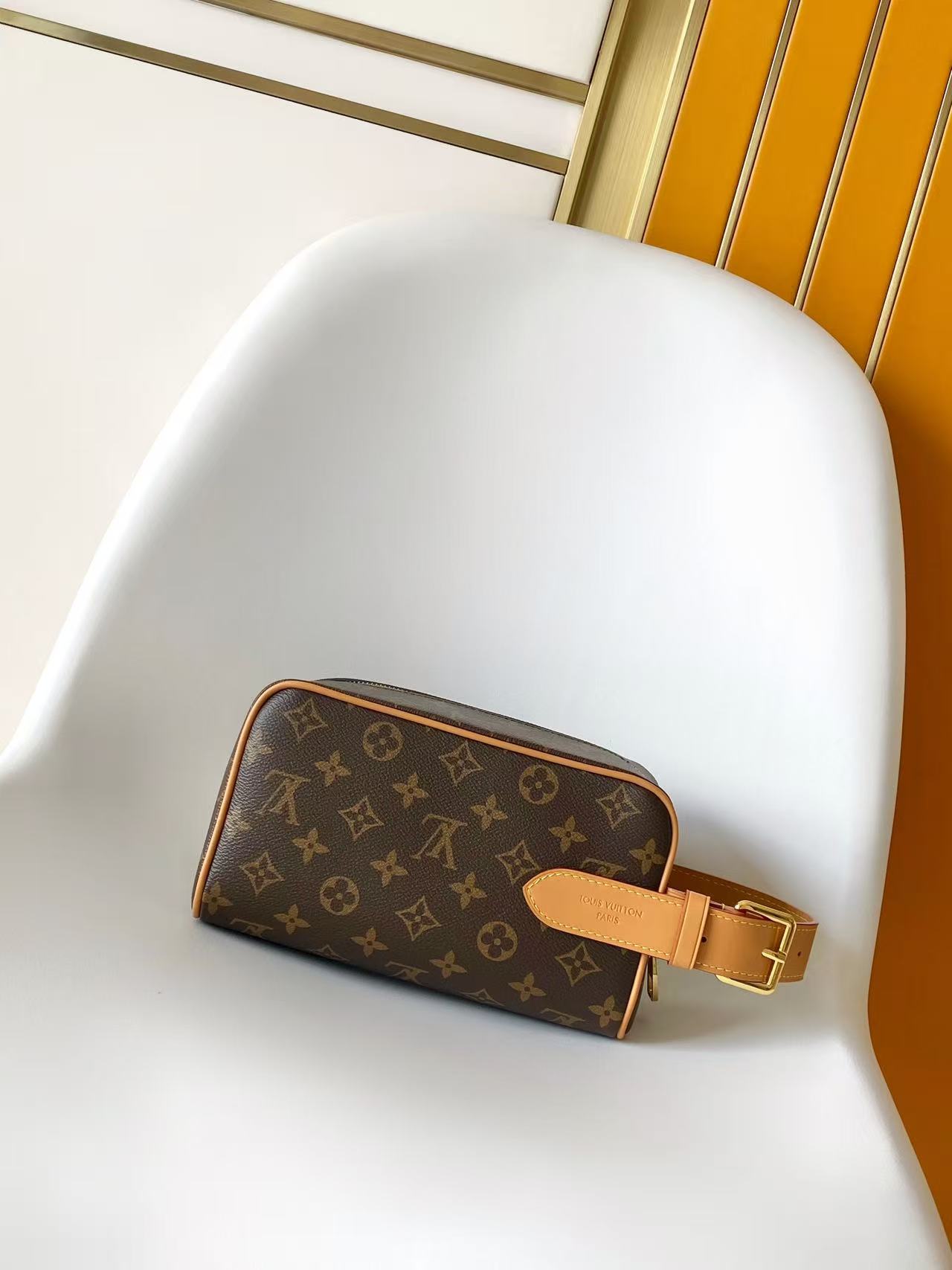 LV Pochette Marly Bandoulière Classic Monogram BAG