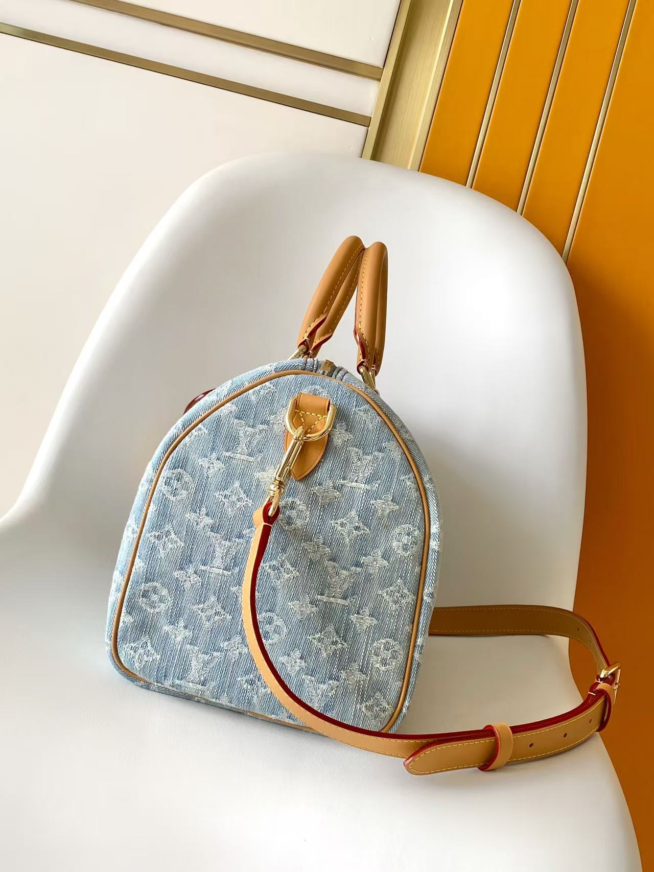 LOUIS VUITTON Blue Speedy Bandouliere Thirty