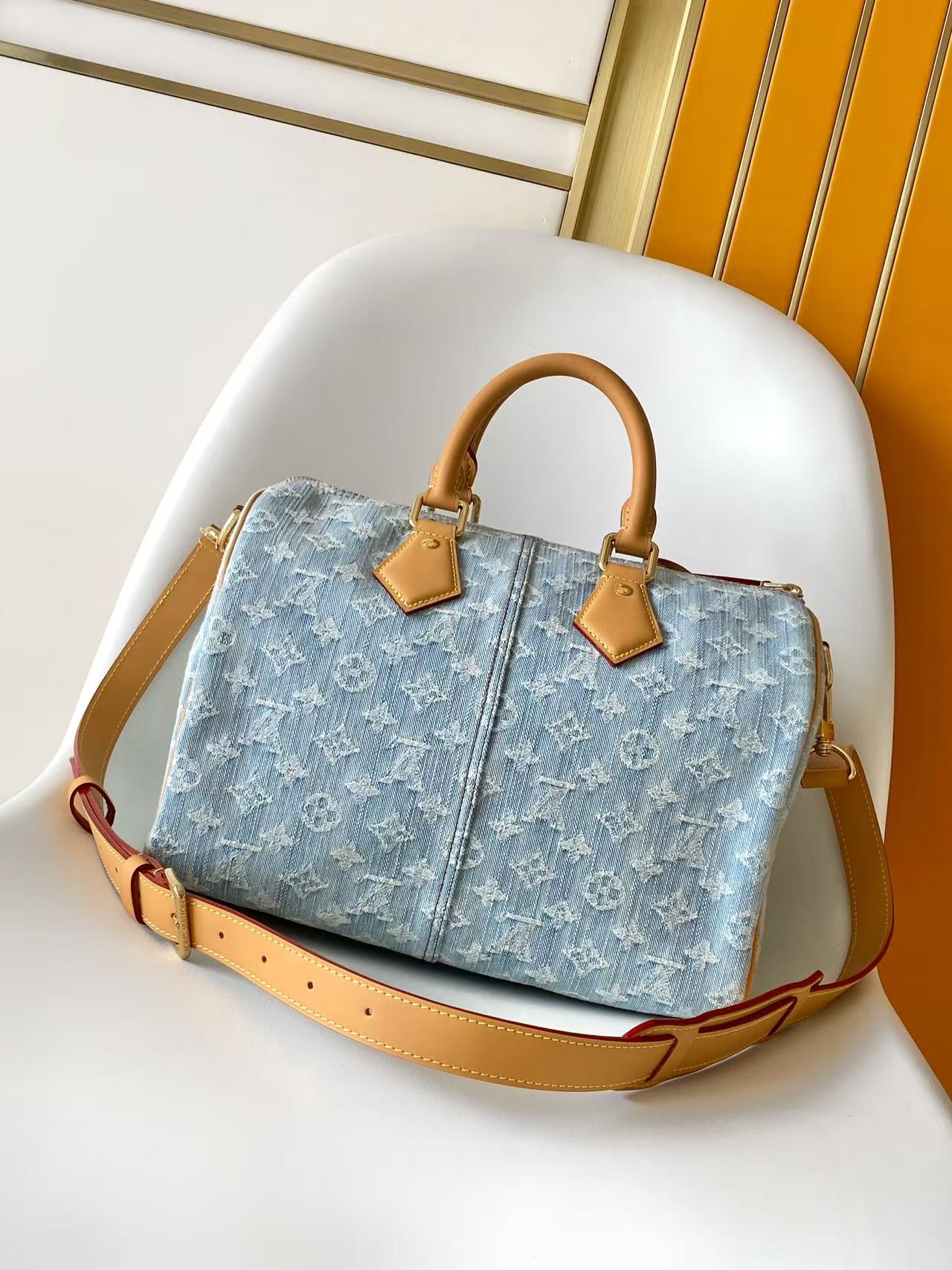 LOUIS VUITTON Blue Speedy Bandouliere Thirty