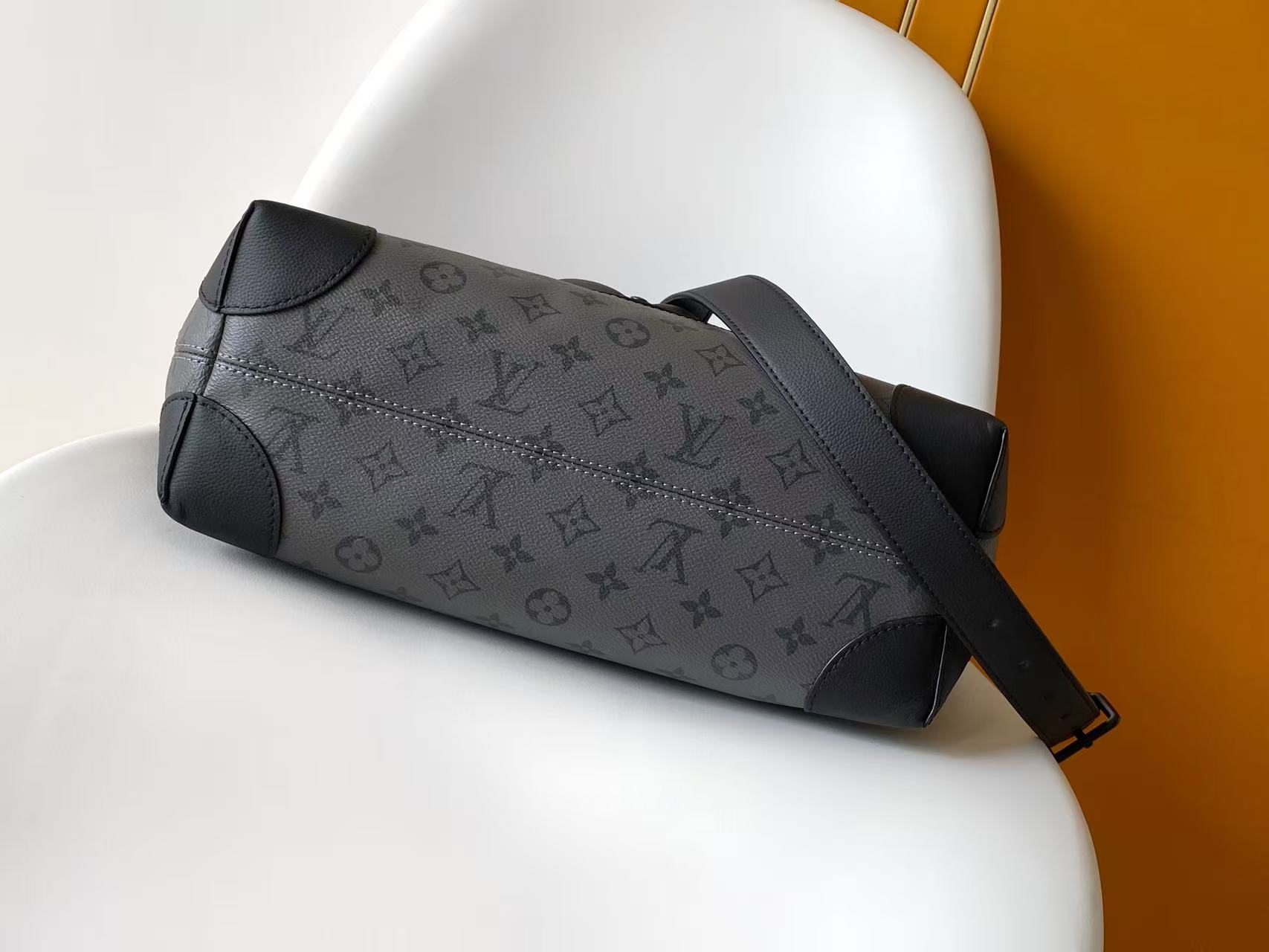 louis vuitton steamer thirty monogram bag
