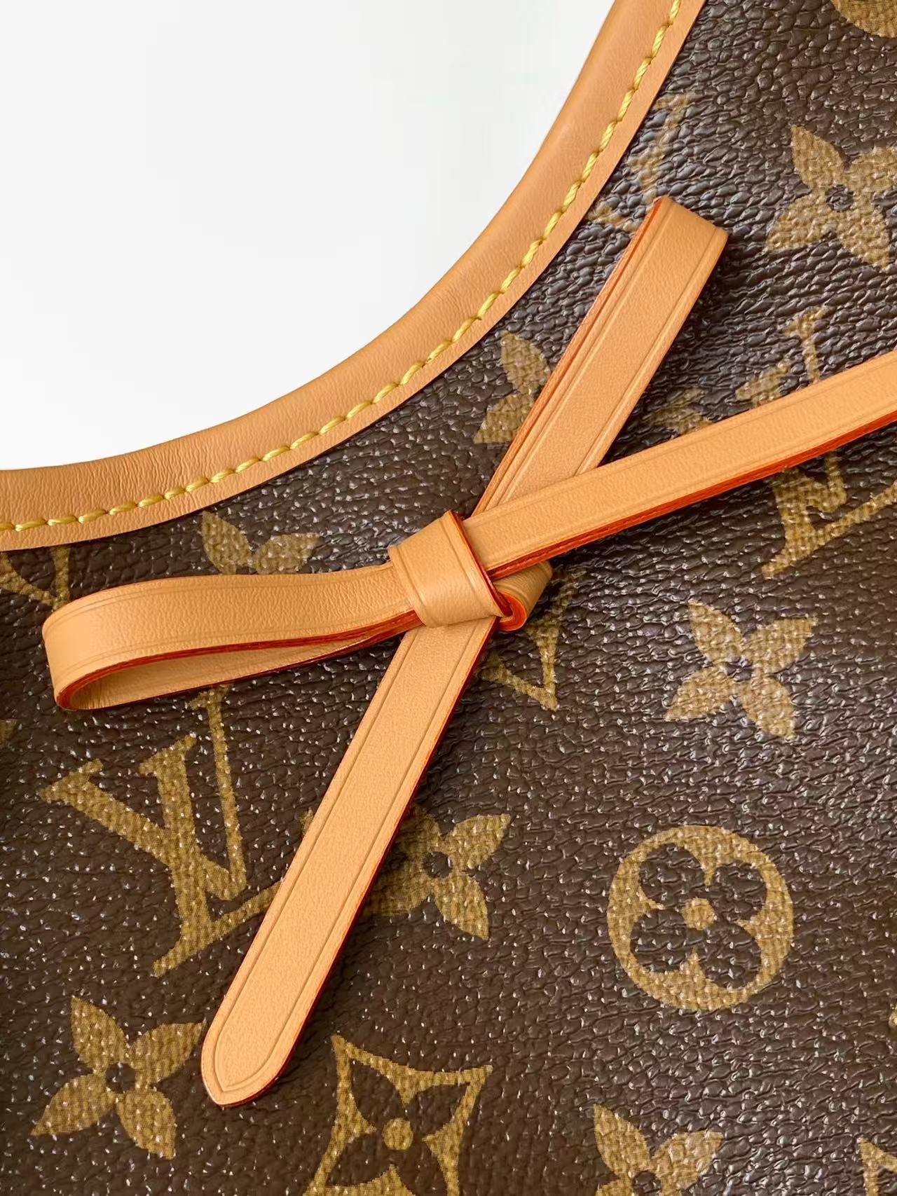 Louis Vuitton Monogram Bow Shoulder Bag