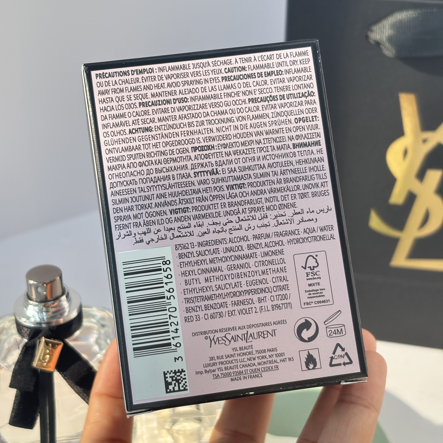 85💰原单品质
女生必备香水之一‼️ &ldquo;圣罗兰反转巴黎淡香水&rdquo;
YSL第一支西普麝香调香水～
神秘明亮的曼陀罗与深邃强烈的广麝香，碰撞出如同爱情的味道巴黎左岸的春日里，他拉住你的手，四目交汇平价心动，定友有明牙时甜美泓味持香时间:一整天❤️充满诱惑的一瓶女人香，很甜，但不腻，蜜桃果香

香调:花香果香调前调:蜜桃、佛手柑
中调:曼陀罗、芍药、木兰
后调:广藿香、克什米尔木

超级推荐女生人手必备‼️绝不会踩雷💥越闻越爱～送礼也很合适哟！