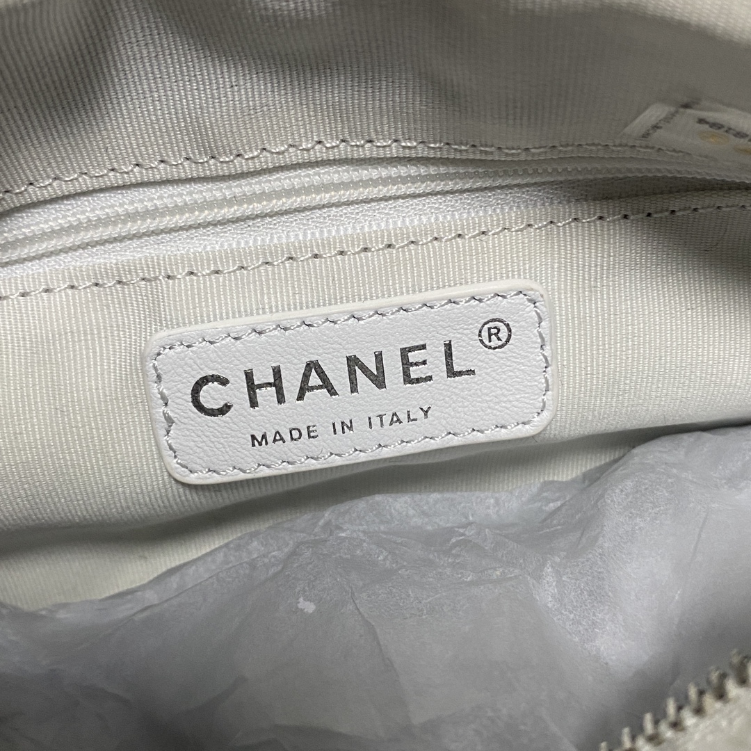 现货Chanel23C秋冬羊毛新款保龄球包Furbagblingbling的可肩背可斜挎太喜欢了公主般的