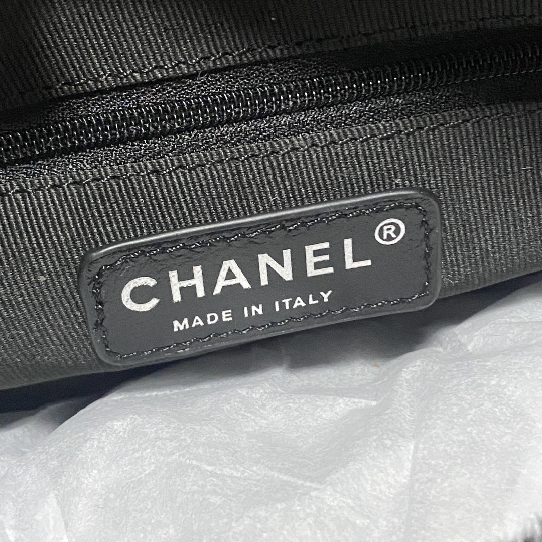 现货Chanel23C秋冬羊毛新款保龄球包Furbagblingbling的可肩背可斜挎太喜欢了公主般的
