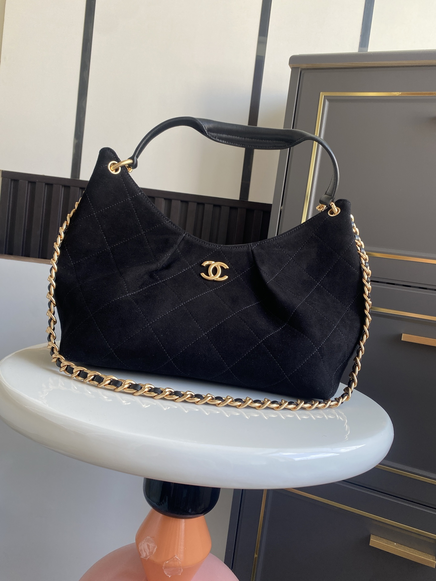 En stock ~ Chanel Chanel 2025 verano nuevo estilo 26C bolso de playa hobo de ante bolso tote hippie chanel 25A taller d…