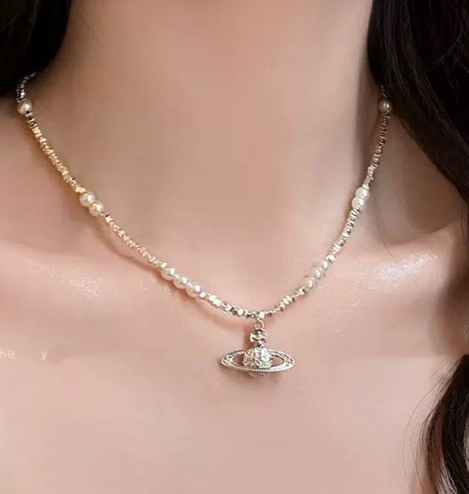 西太后【VivienneWestwood】什么是快乐星球，来，这就是快乐星球！重磅推荐，闭眼入准没错！纯粹王冠球是经典的