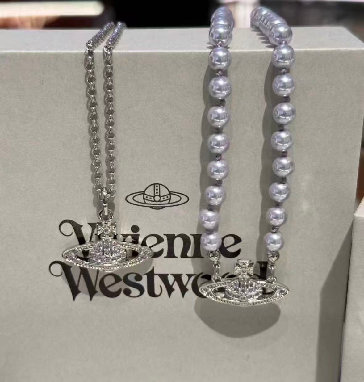 Vivienne Westwood 紫色珍珠项链西太后【VivienneWestwood】什么是快乐星球 来 这就是快乐星球 重磅推荐