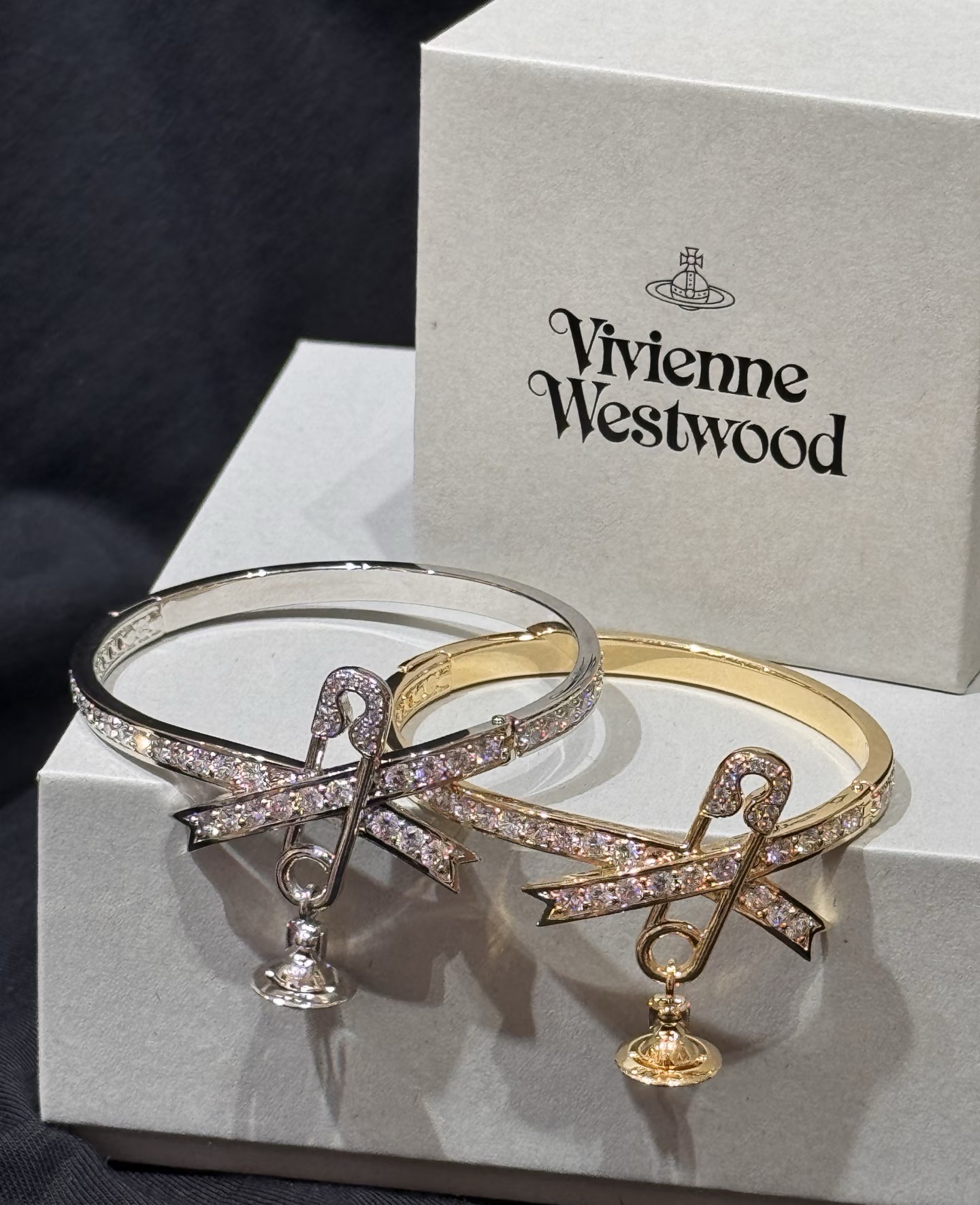 西太后【VivienneWestwood】什么是快乐星球，来，这就是快乐星球！重磅推荐，闭眼入准没错！纯