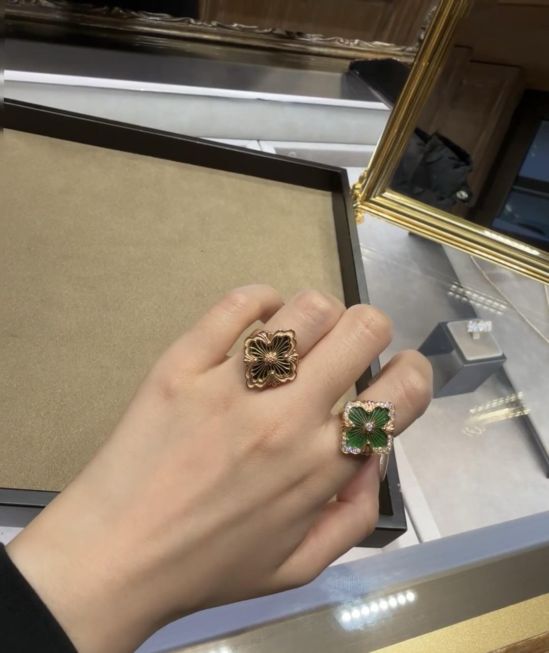 Buccellati V金材质 精工布契拉提镶钻绿珐琅戒指 678码