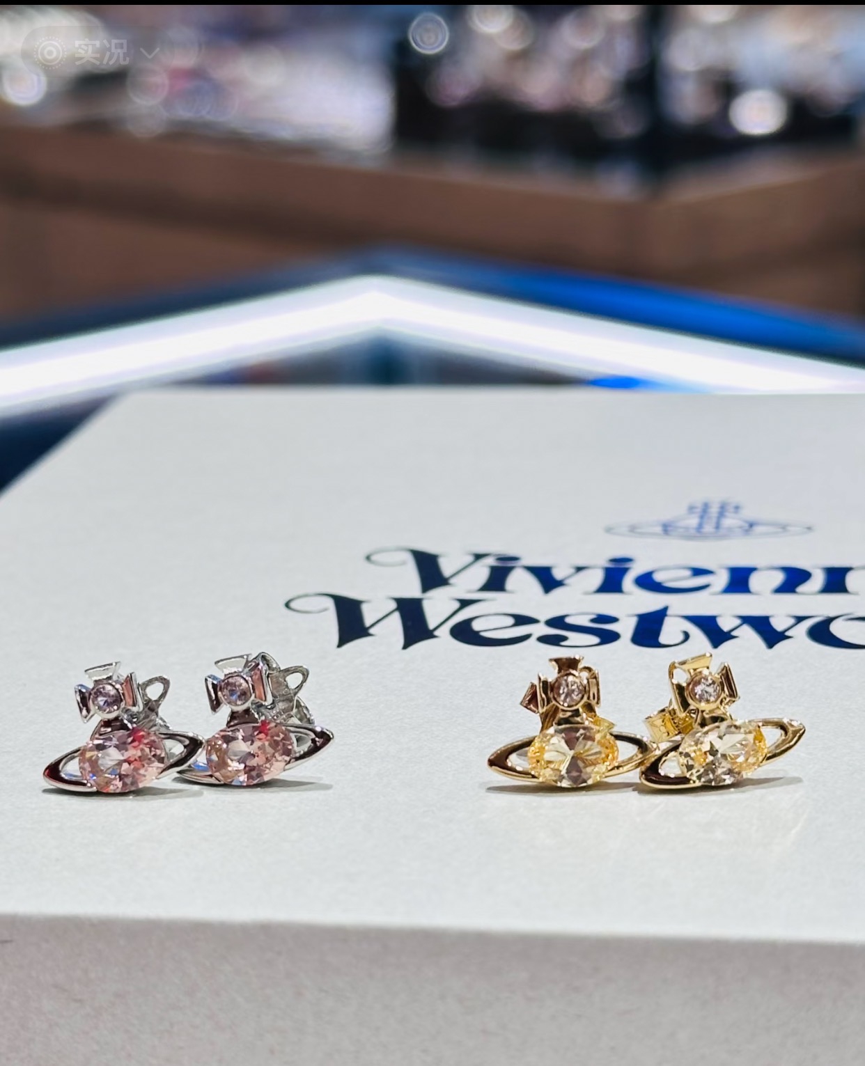 Vivienne Westwood 西太后【VivienneWestwood】什么是快乐星球