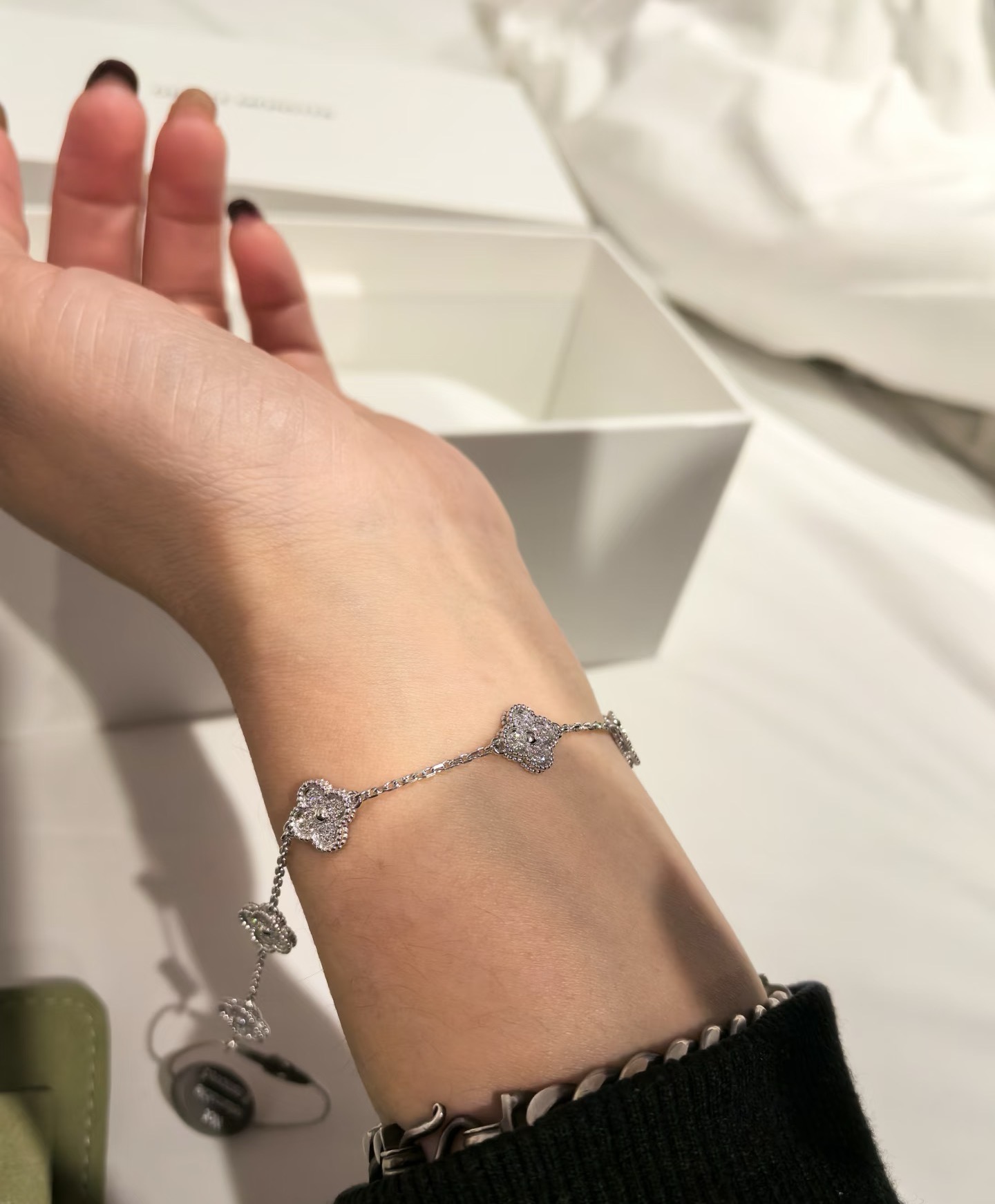 China Replica VCA Jewelry VCAES0402-4419