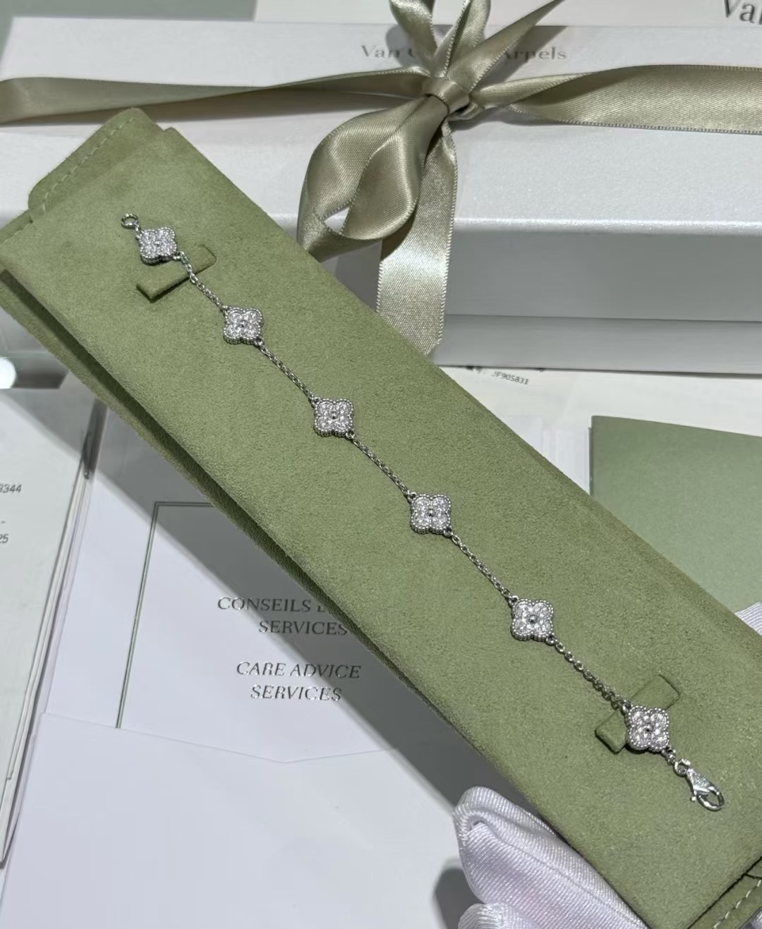 China Replica VCA Jewelry VCAES0402-4419