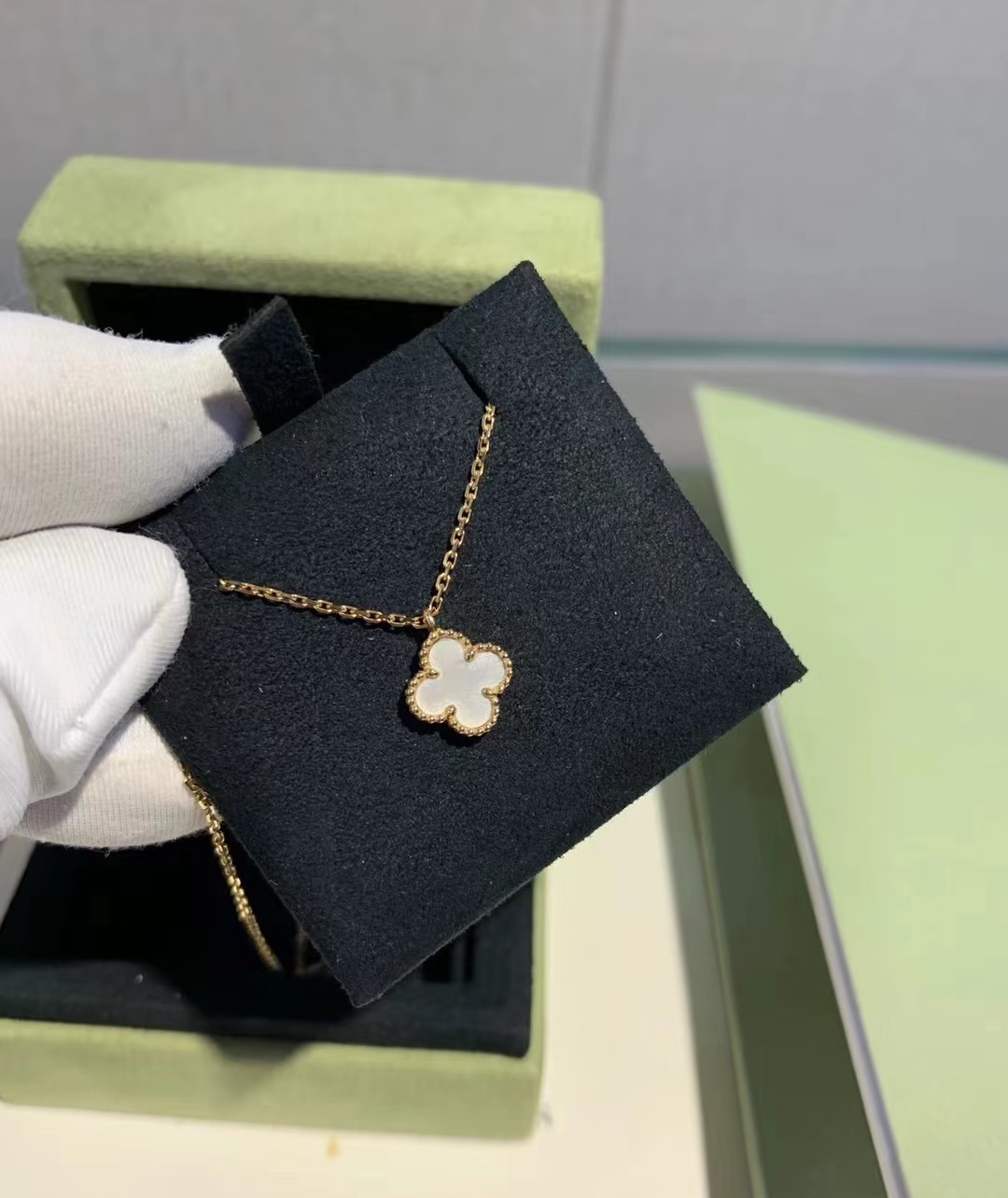 China Replica VCA Jewelry VCAES0402-4358