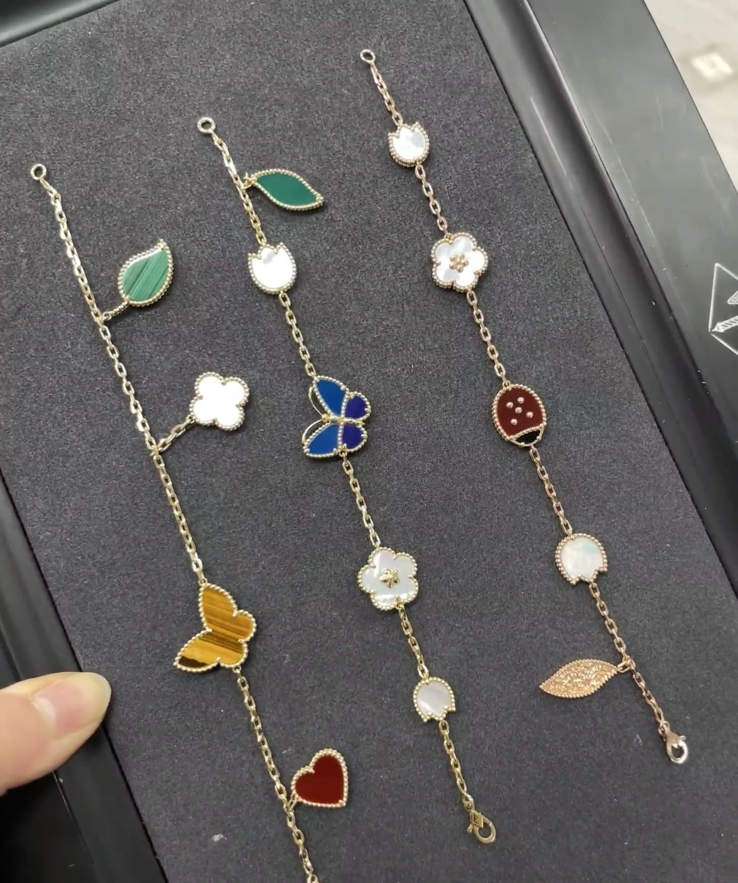 China Replica VCA Jewelry VCAES0406-4467