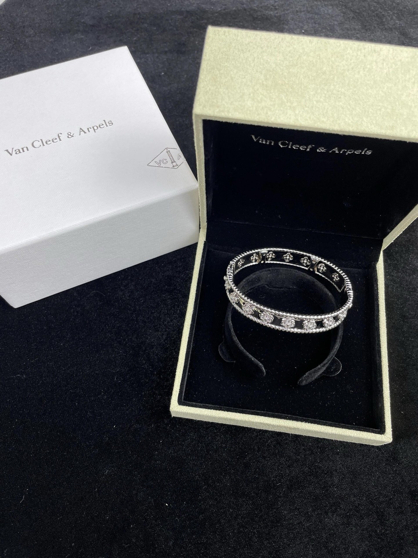 China Replica VCA Jewelry VCAES0406-2694