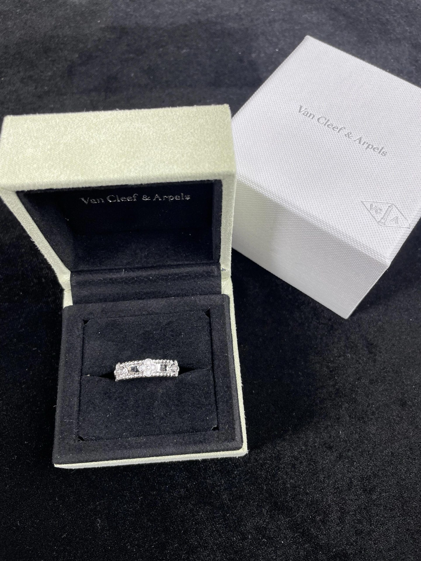 China Replica VCA Jewelry VCAES0406-2694