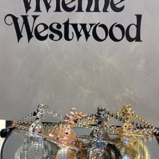 大号毛衣链西太后【VivienneWestwood】什么是快乐星球,来,这就是快乐星球!重磅推荐,闭眼入准没错!纯粹王冠 大号毛衣链西太后【VivienneWestwood】什么是快乐星球,来,这就是快乐星球!重磅推荐,闭眼入准没错!纯粹王冠