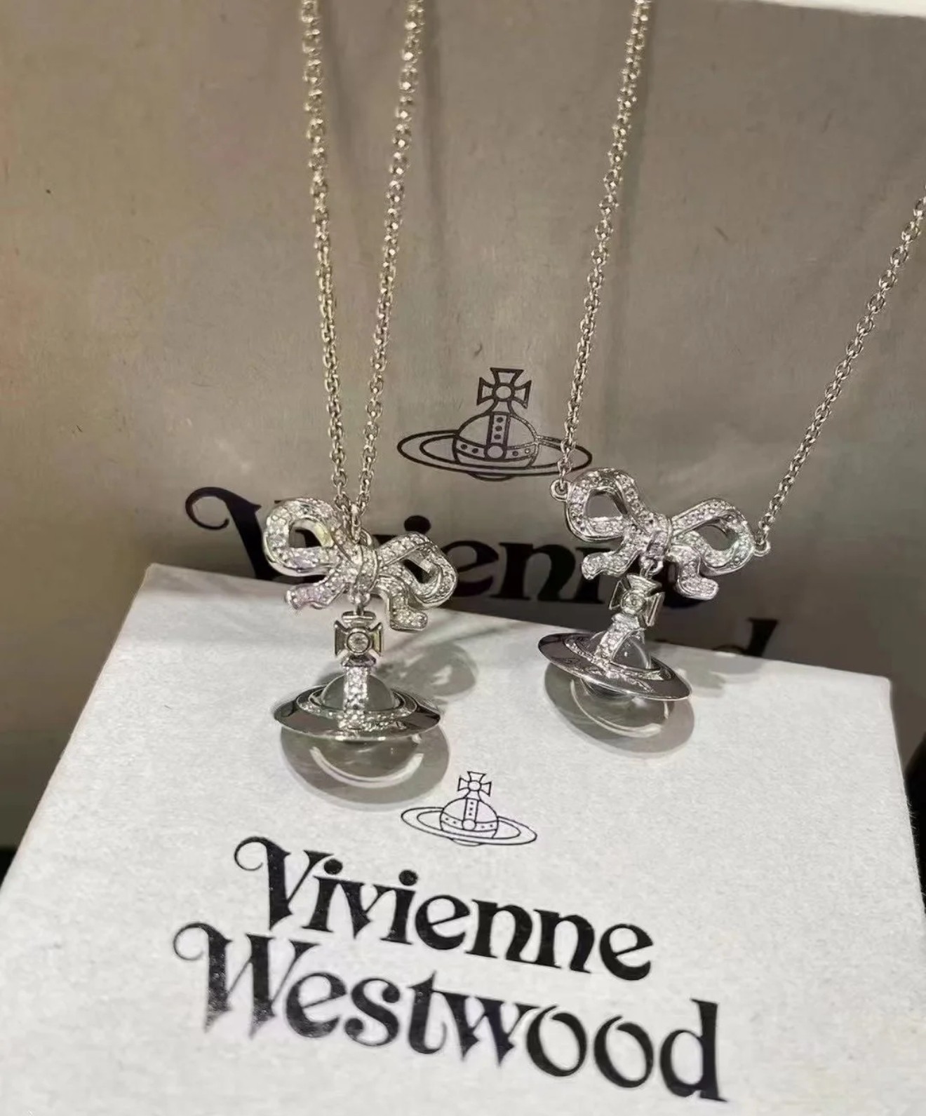 西太后【VivienneWestwood】什么是快乐星球，来，这就是快乐星球！重磅推荐，闭眼入准没错！纯