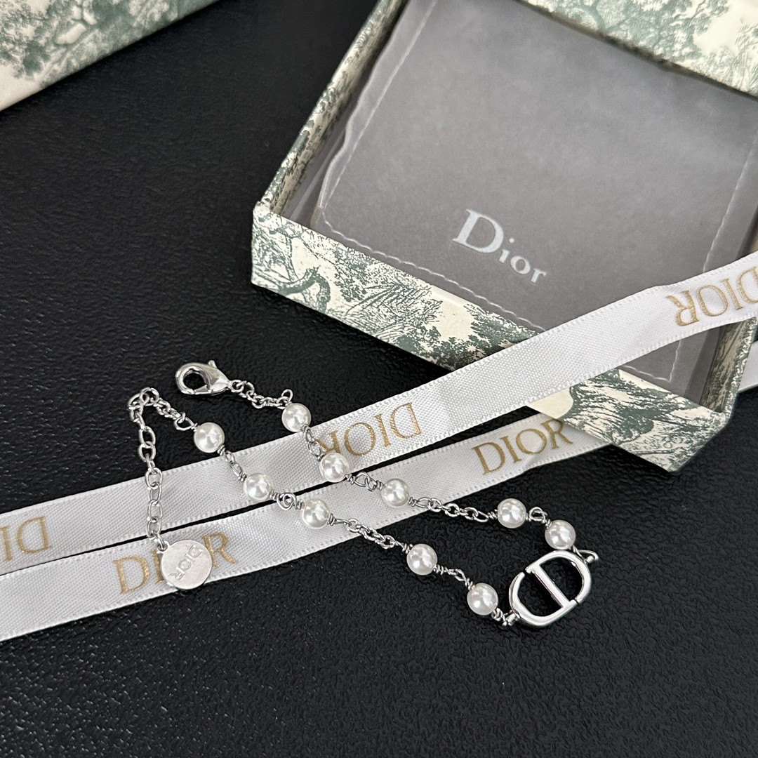 Dior New Bracelet Stacking Set: Curated Mix of Thin Chains & Charms 10 a1697874671791 6680