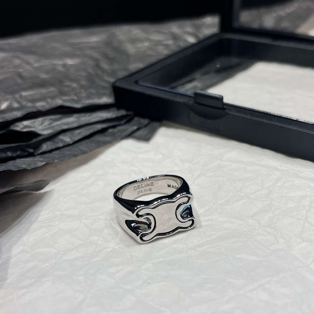 New Celine Initial ‘C’ Ring: Oversized Sculptural Letter in Polished Metal 13 a1705655504712 0784