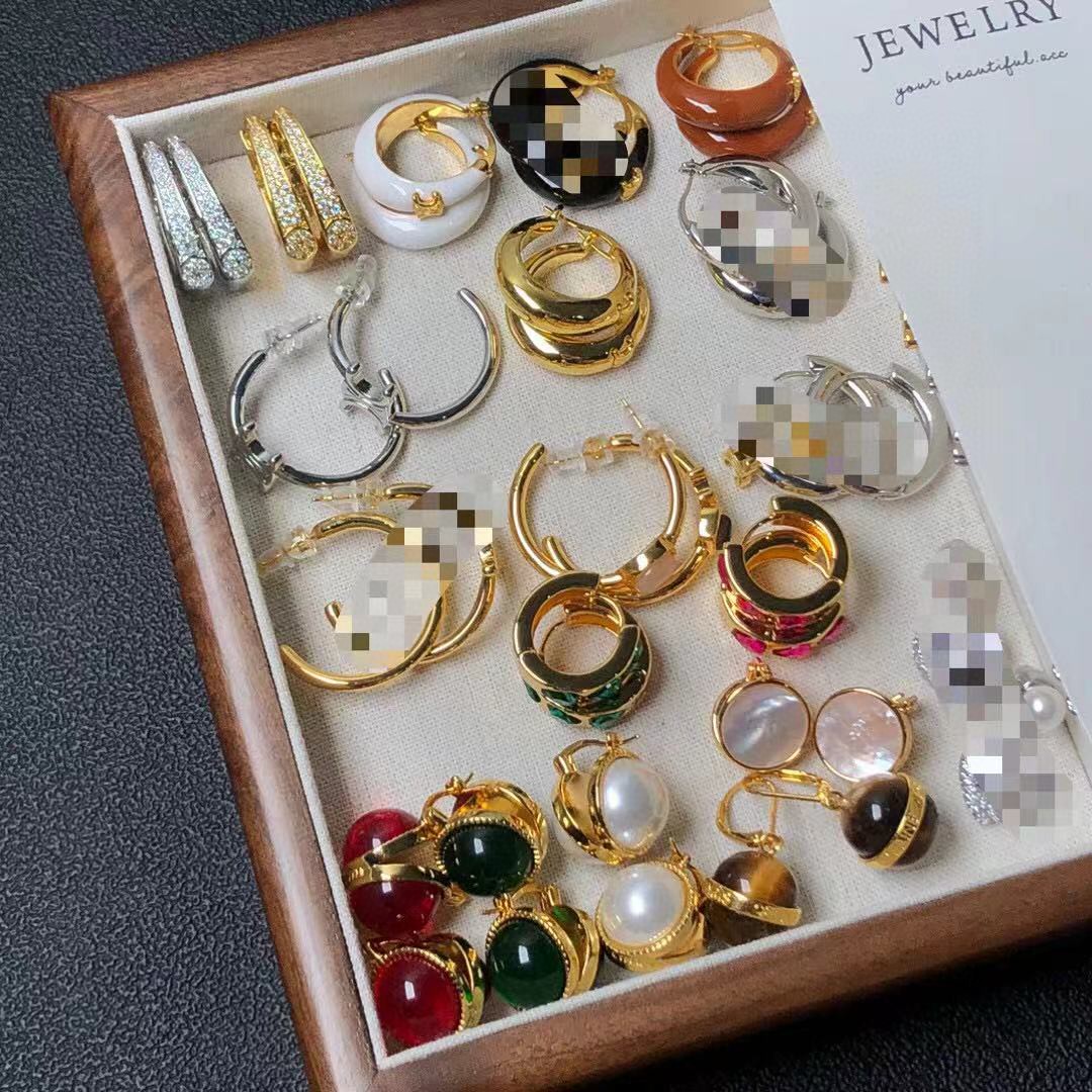 Celine Pack of 3 Hair Ties: Assorted Widths in Neutral Tones with Logo Tab 14 a1727341118072 2862