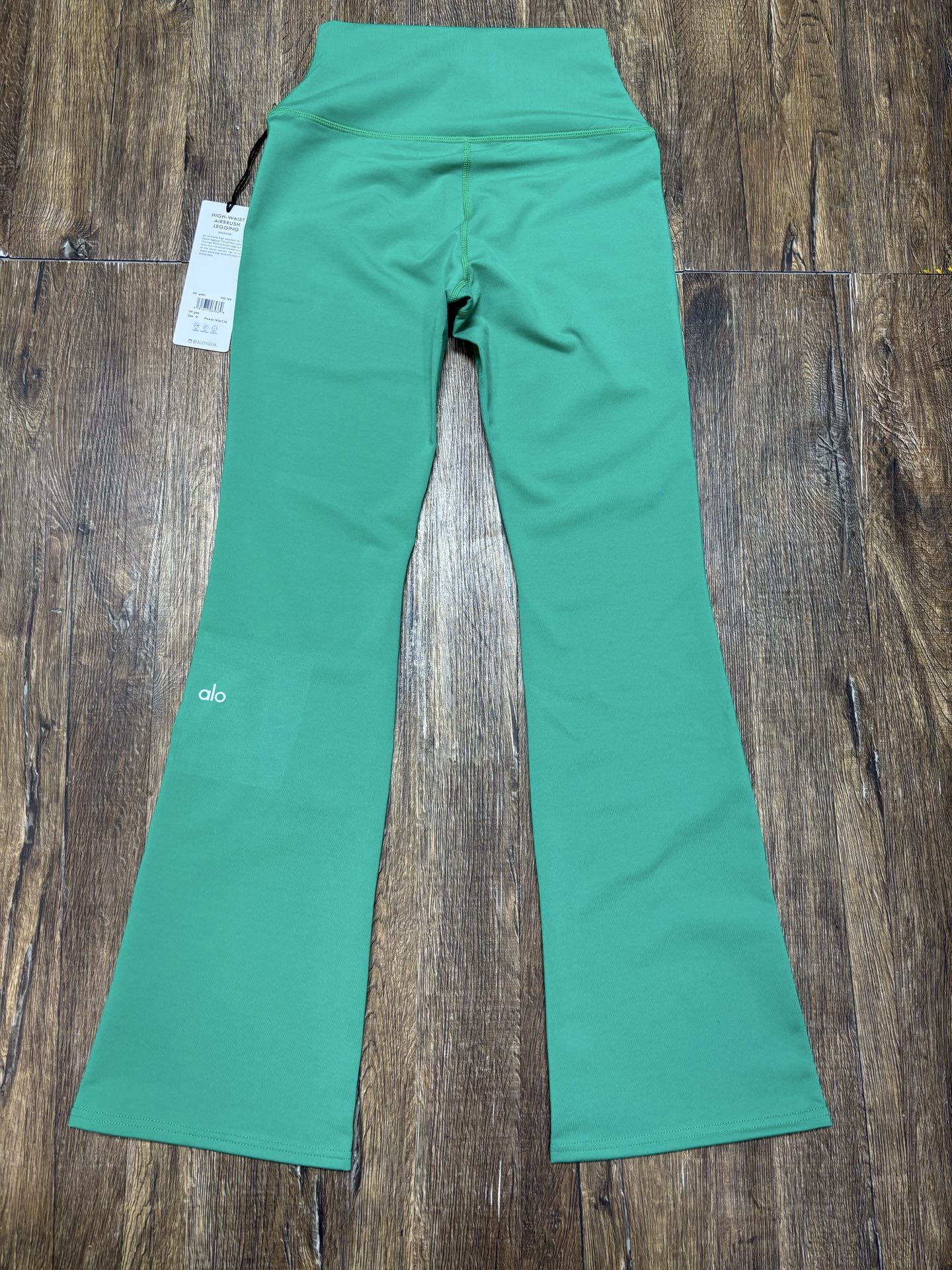 Alo Yoga High-Waist Flare Leggings for Women - Airbrush Fabric - Multiple Colors 4 i1745135071484 508 0 2