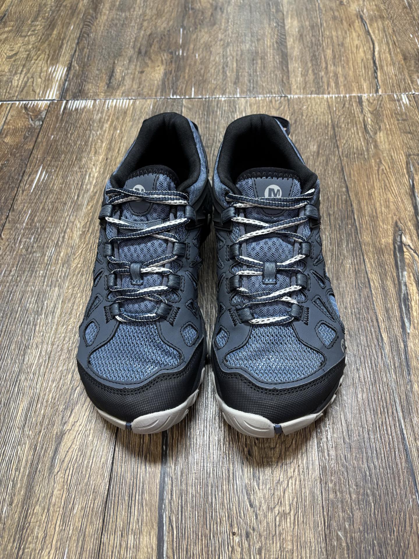 Merrell Moab 3: Lightweight & Durable Hiking Shoes for Men & Women 2 i1746692232140 1527 0 0