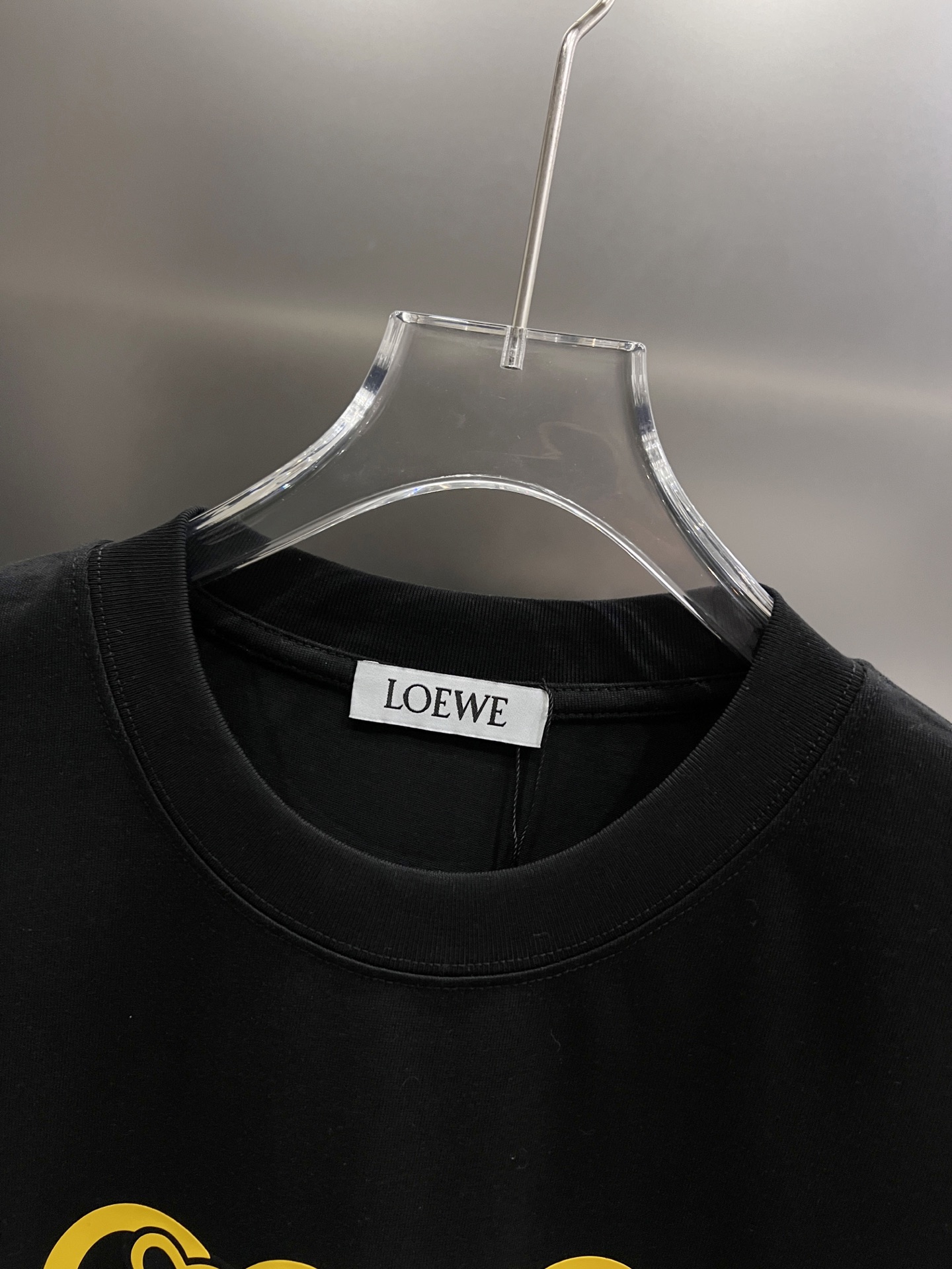 Loewe LOEWE/罗意威 2025秋冬新款 圆领 短袖T恤 印花设计+立体工艺