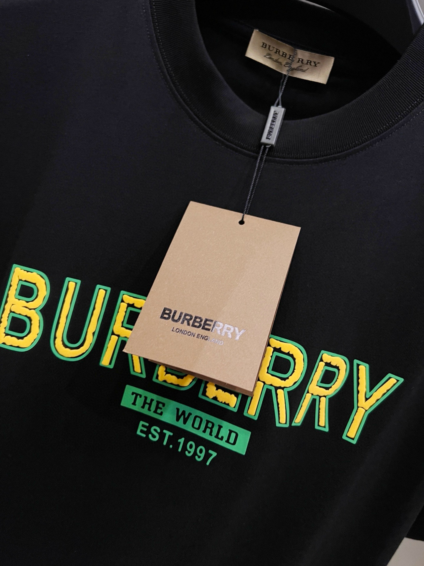 Burberry BURBERRY巴宝莉BBR 2026秋夏新款 短袖T恤 logo 发泡工艺