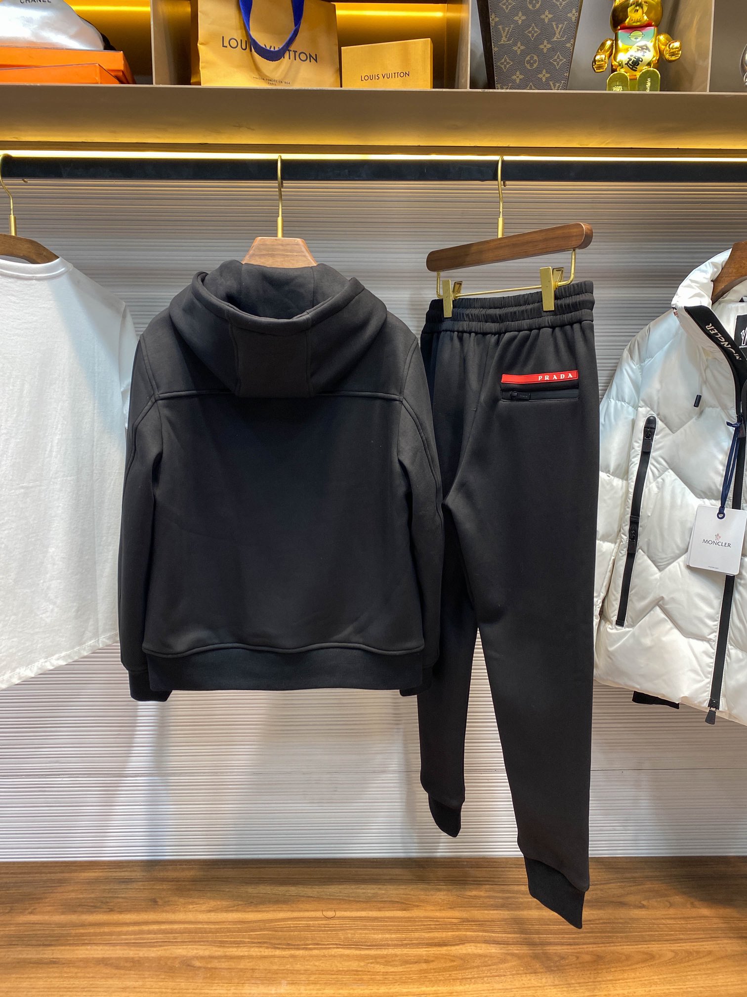 路易威登 Louis Vuitton 高定典藏名品高定成衣时装外套连衣裙衬衫T恤 #E09AC897 9