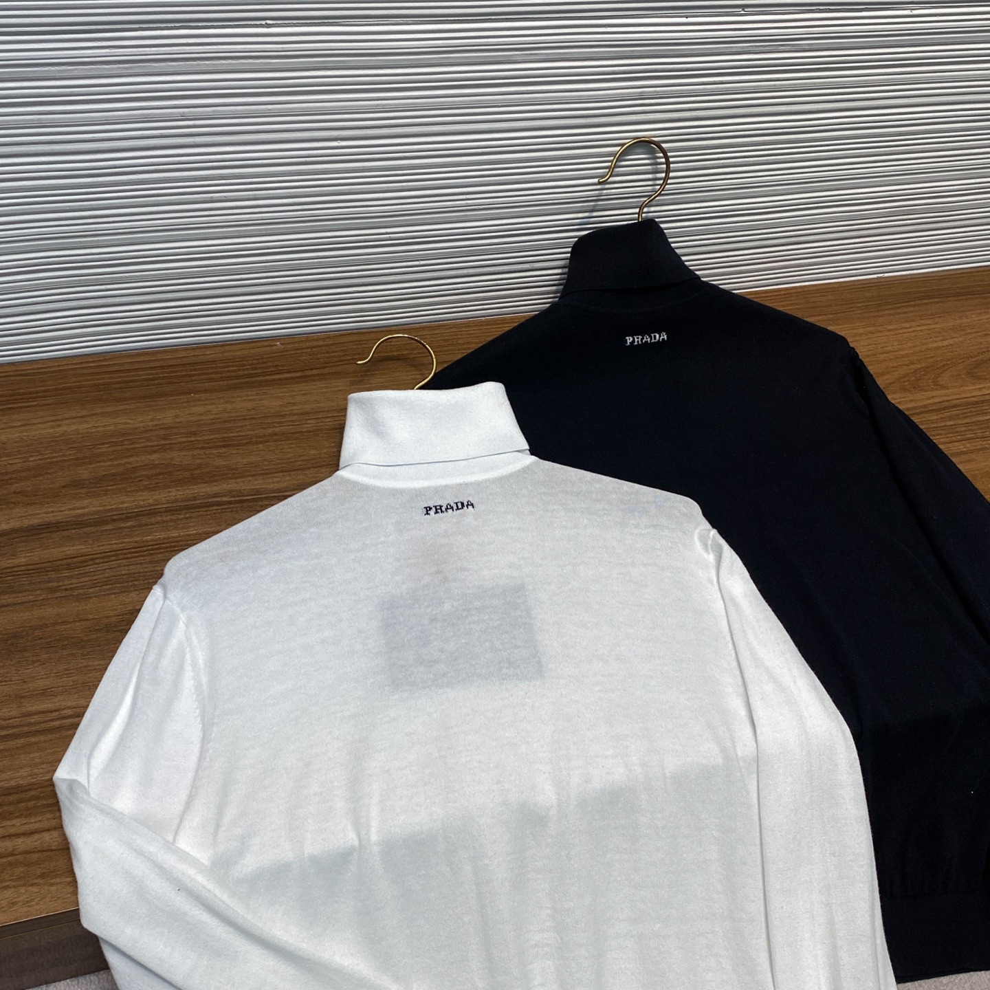 NO:677499,Real shots of details!  ,Prada-clothing,prada,19860909细节实拍！,普拉达-服装,prada,,Women's clothing