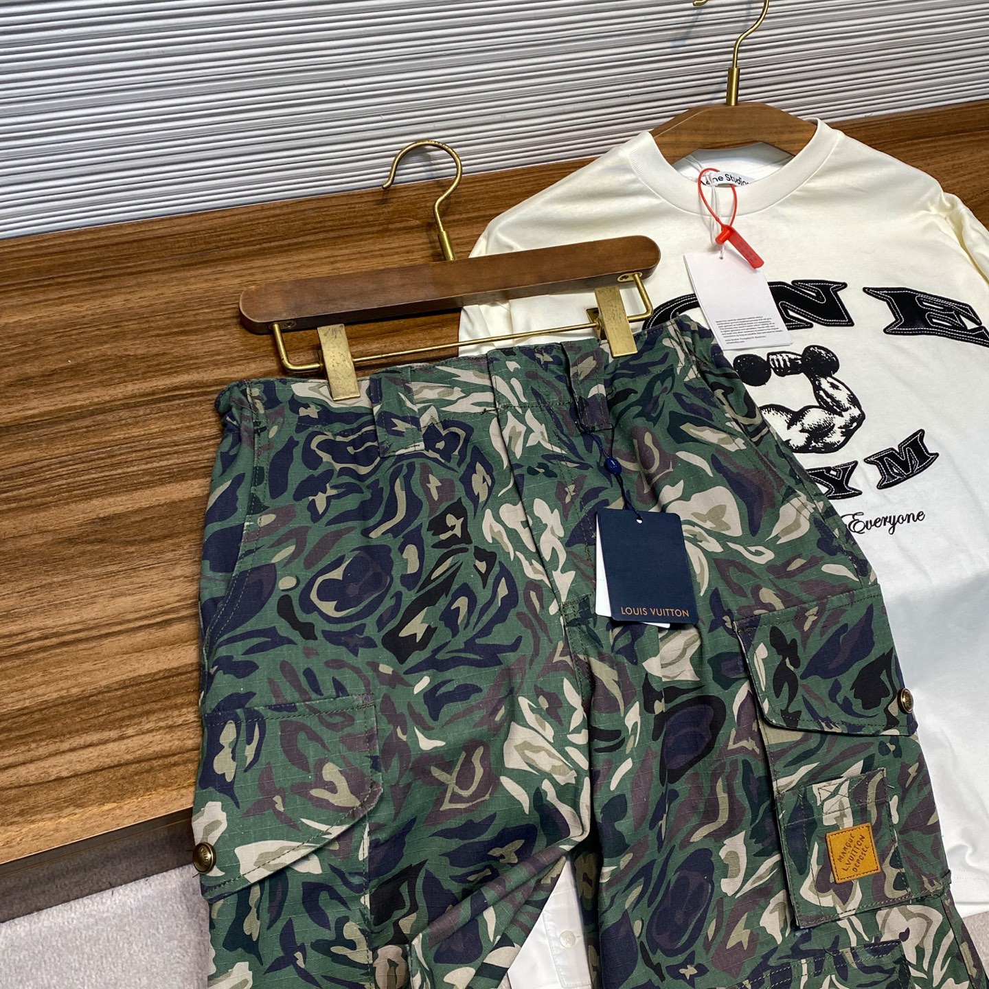 NO:677568,Real shots of details!  ,Louis Vuitton-clothing,louis vuitton,19860909细节实拍！,路易威登-服装,louis vuitton,,Women's clothing