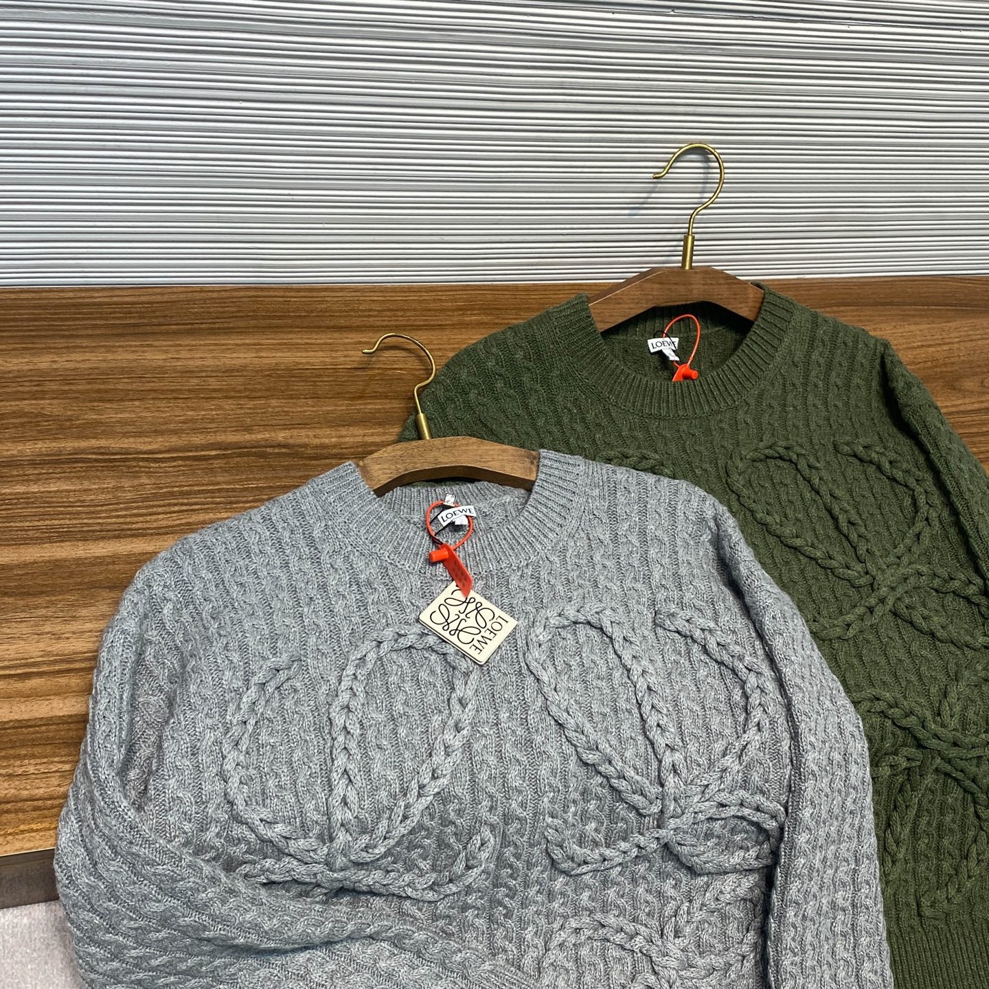 NO:677449,Real shots of details!  ,Loewe-clothing,loewe,19860909细节实拍！,罗意威-服装,loewe,,Women's clothing