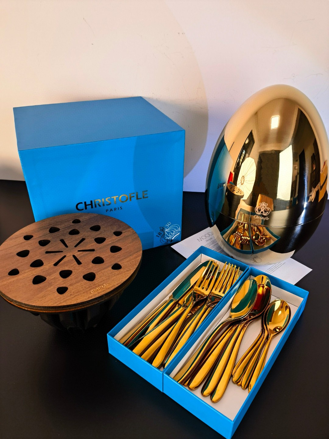 Dior Haute Couture Maison Lifestyle Luxury Home Decor Blanket Tableware 8